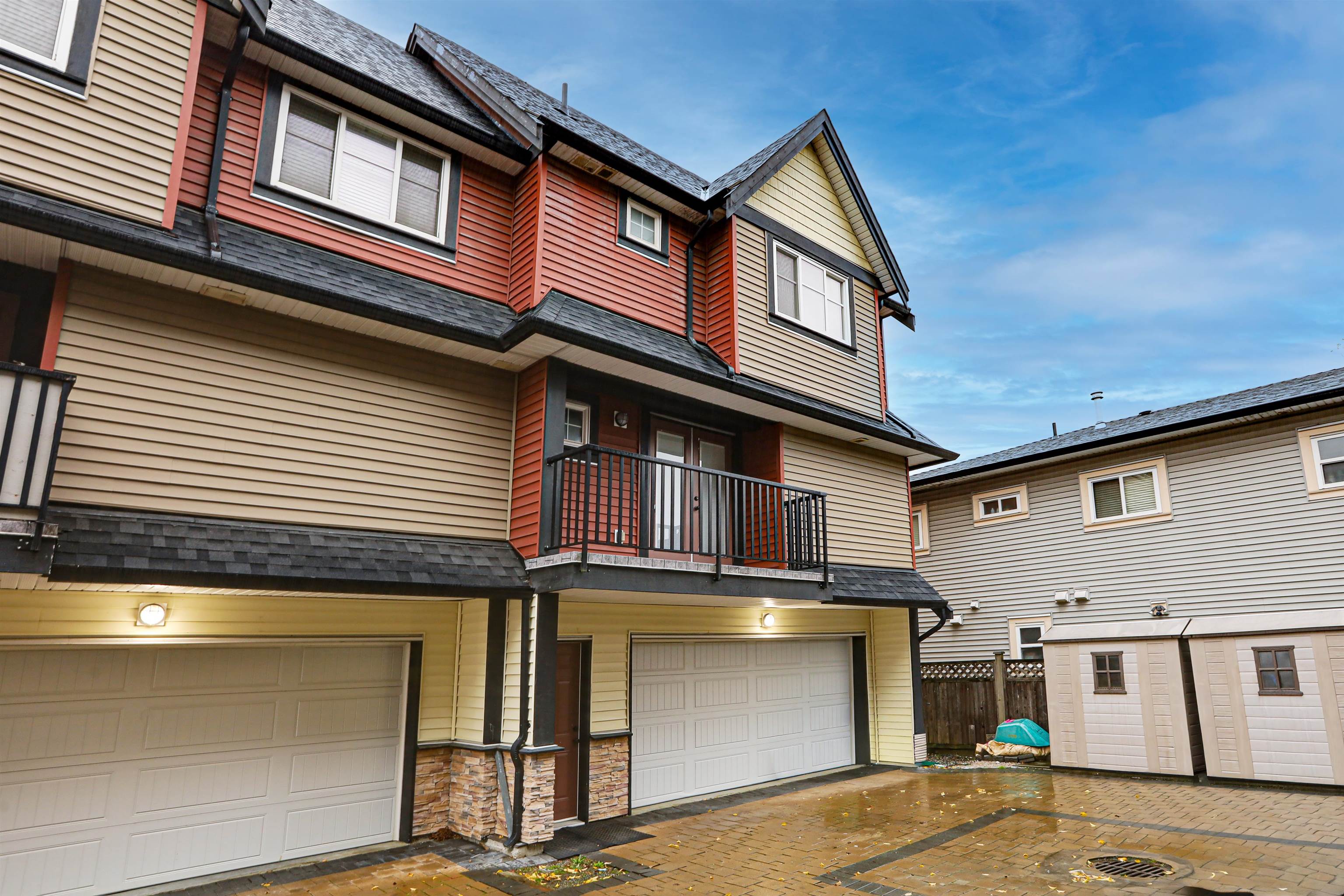 5 305 JARDINE STREET, R3069970, BC,