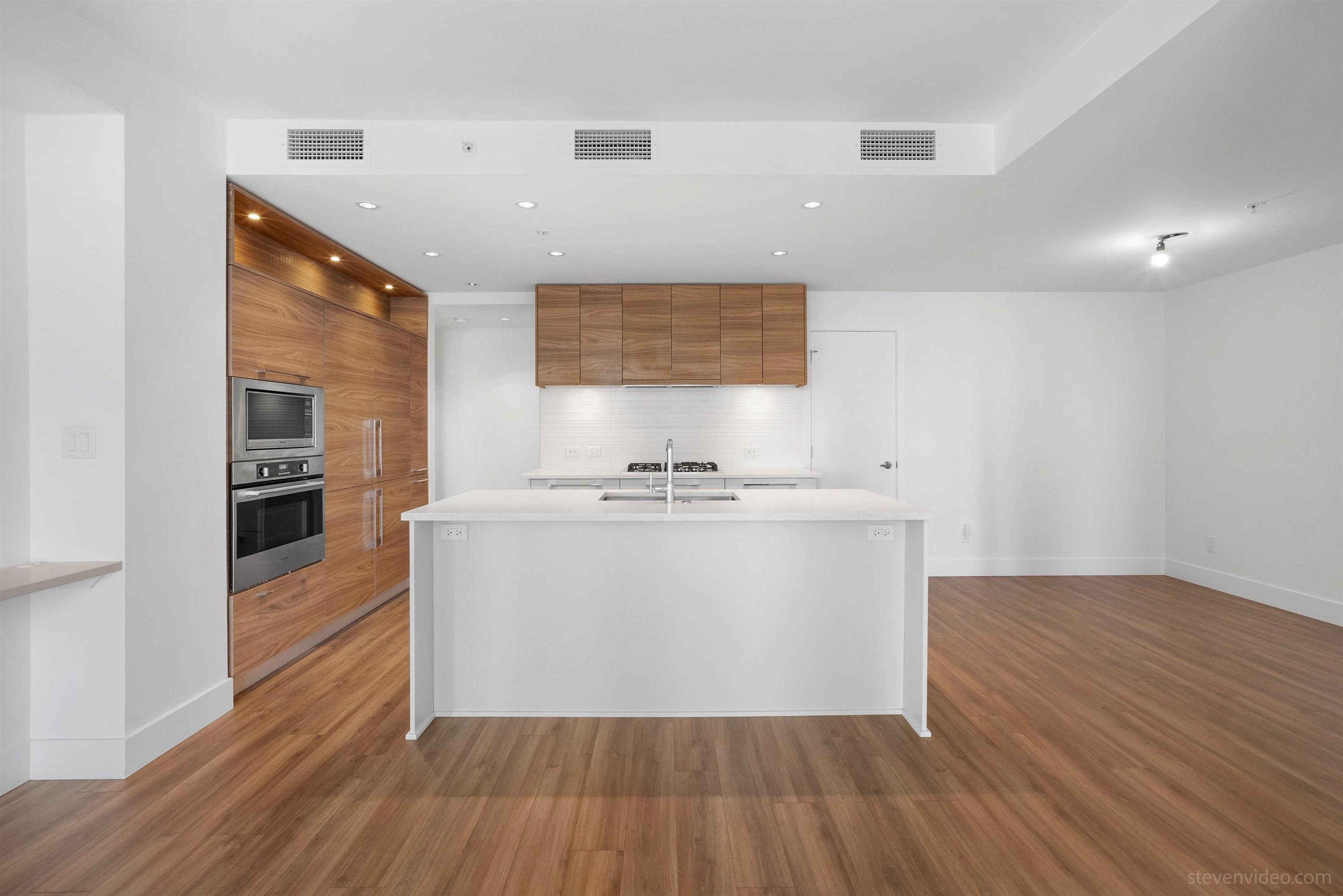 1501 7303 NOBLE LANE, R3069971, BC,