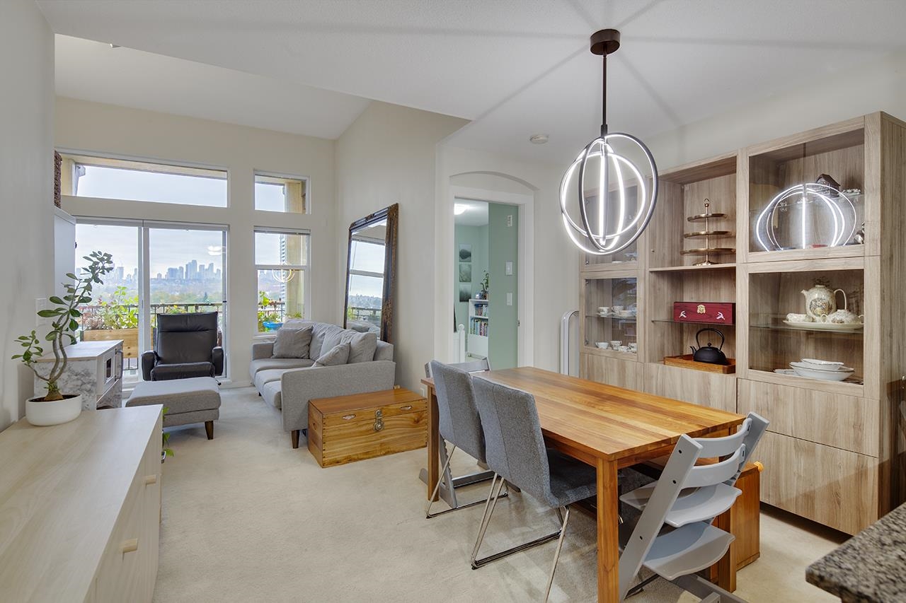 406 4728 BRENTWOOD DRIVE, R3070043, BC,