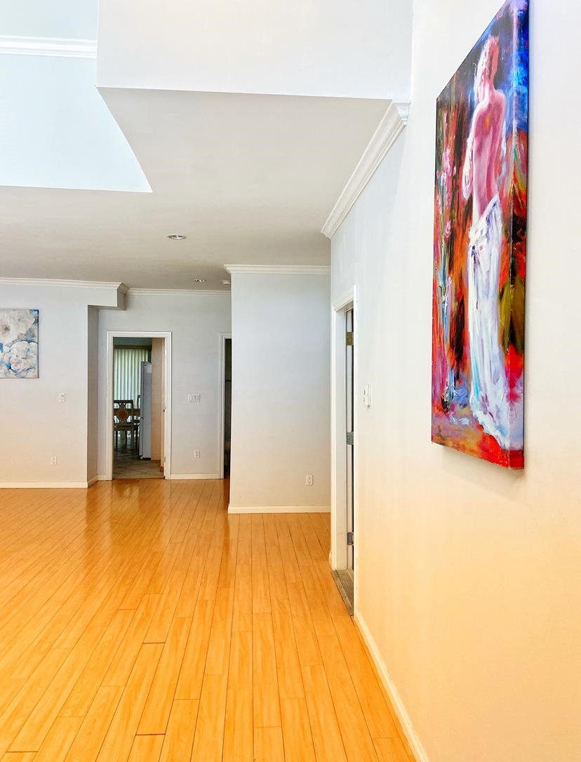 5989 RUMBLE STREET, Burnaby BC V5J 2C6, R3070066, BC,