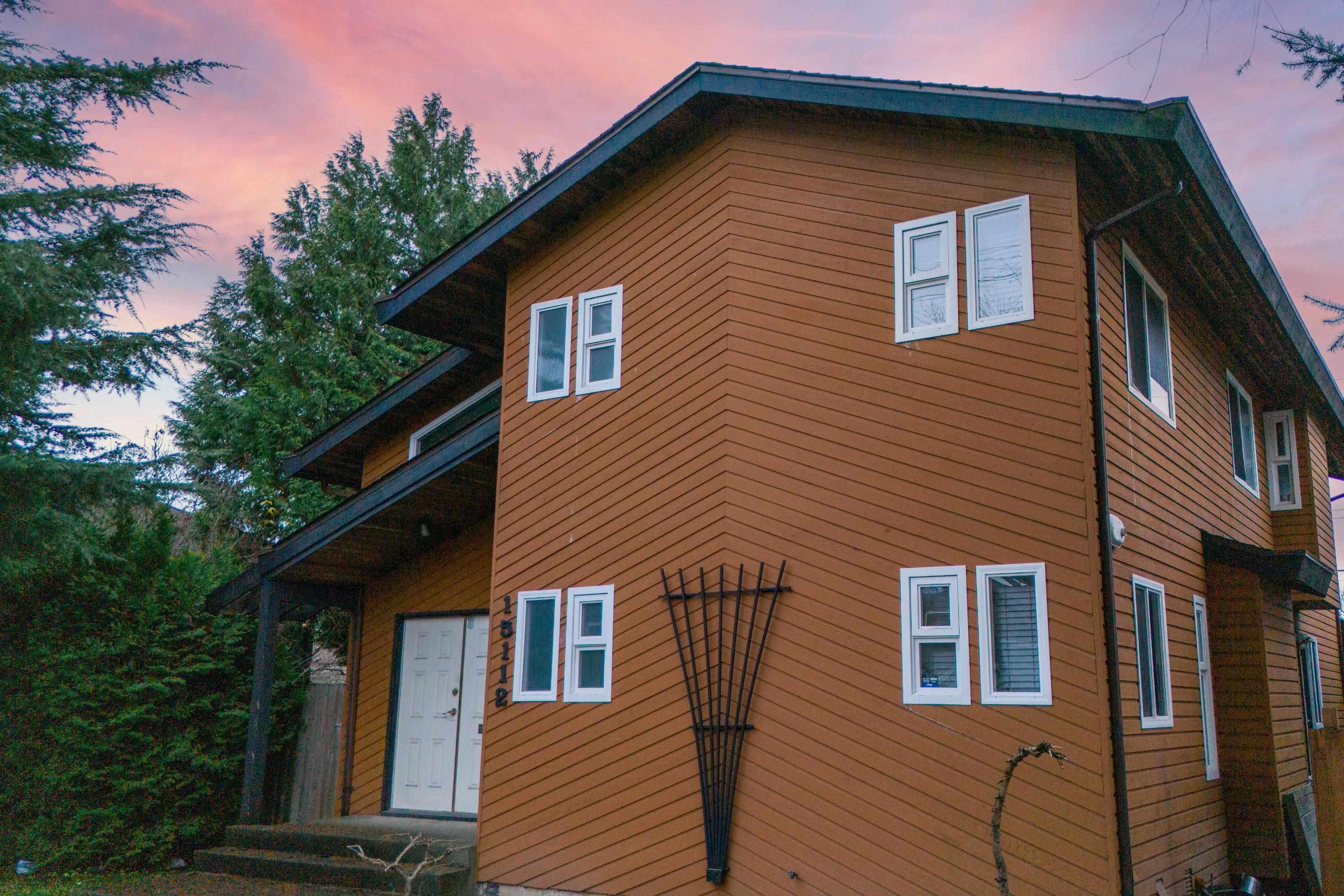 15112 96 AVENUE, Surrey BC V3R 1E9, R3070167, BC,