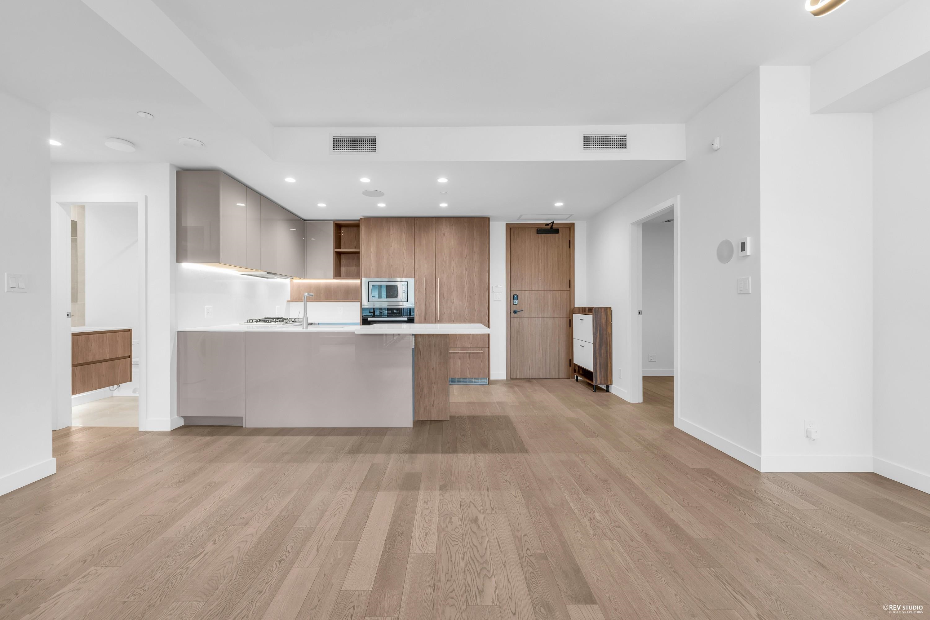 313 6811 PEARSON WAY, R3070212, BC,