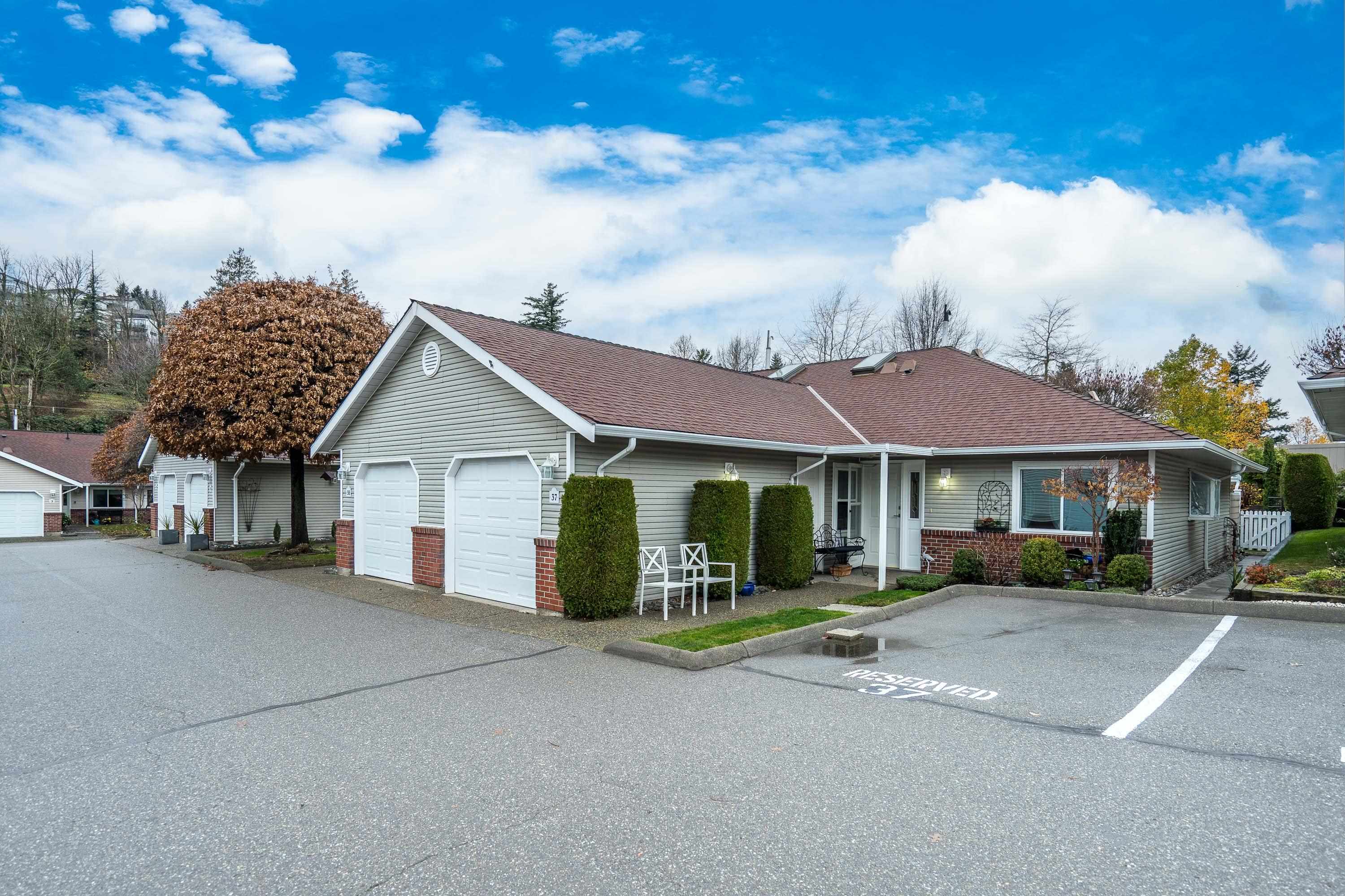 37 2081 WINFIELD DRIVE, R3070225, BC,