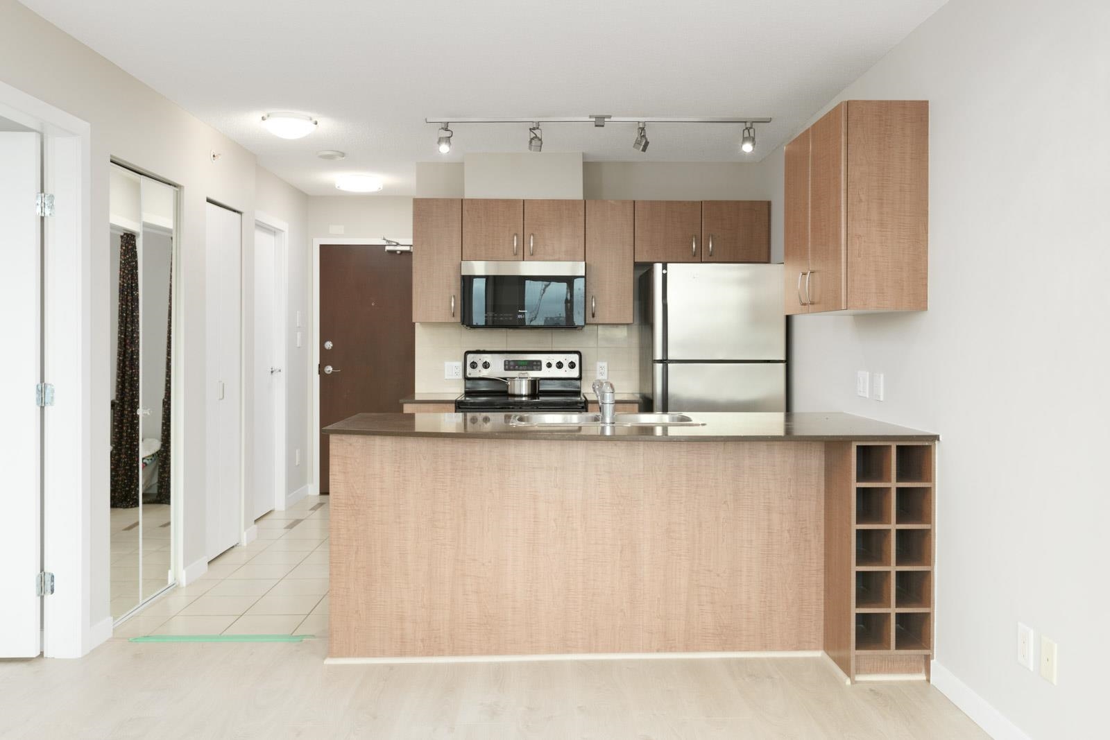 2015 610 GRANVILLE STREET, R3070340, BC,