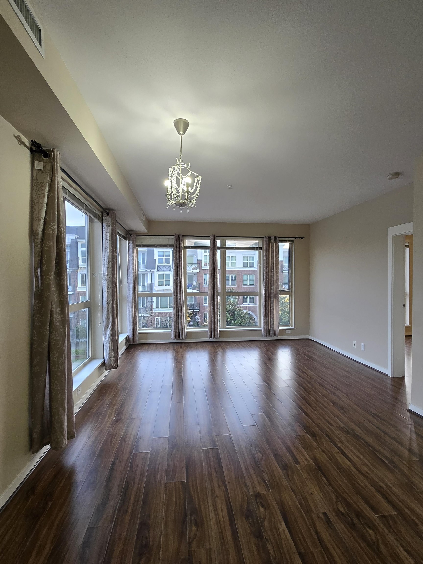 385 4133 STOLBERG STREET, R3070356, BC,