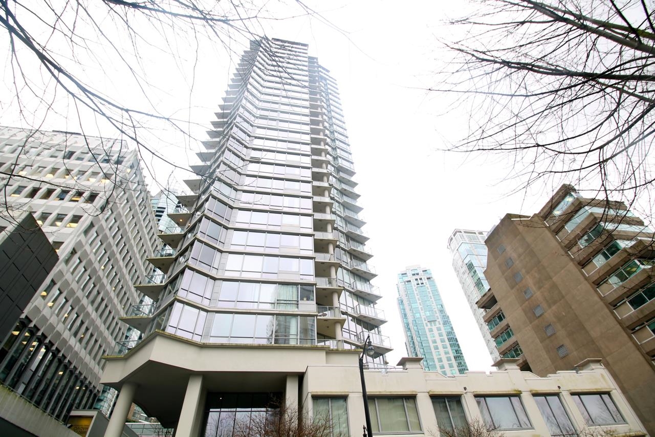 302 1228 HASTINGS STREET, R3070742, BC,