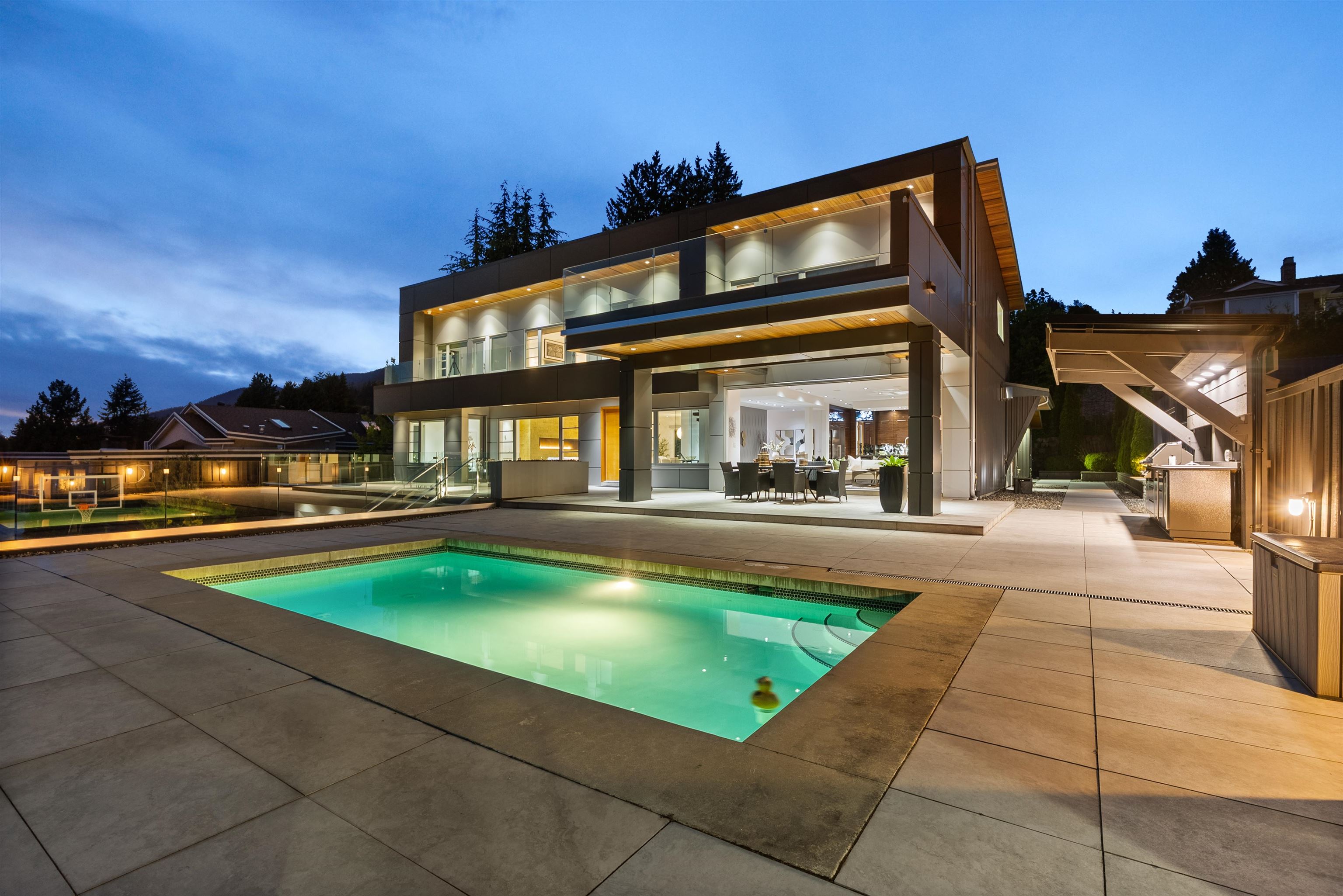 1265 QUEENS AVENUE, West Vancouver BC V7S 2K4, R3070774, BC,