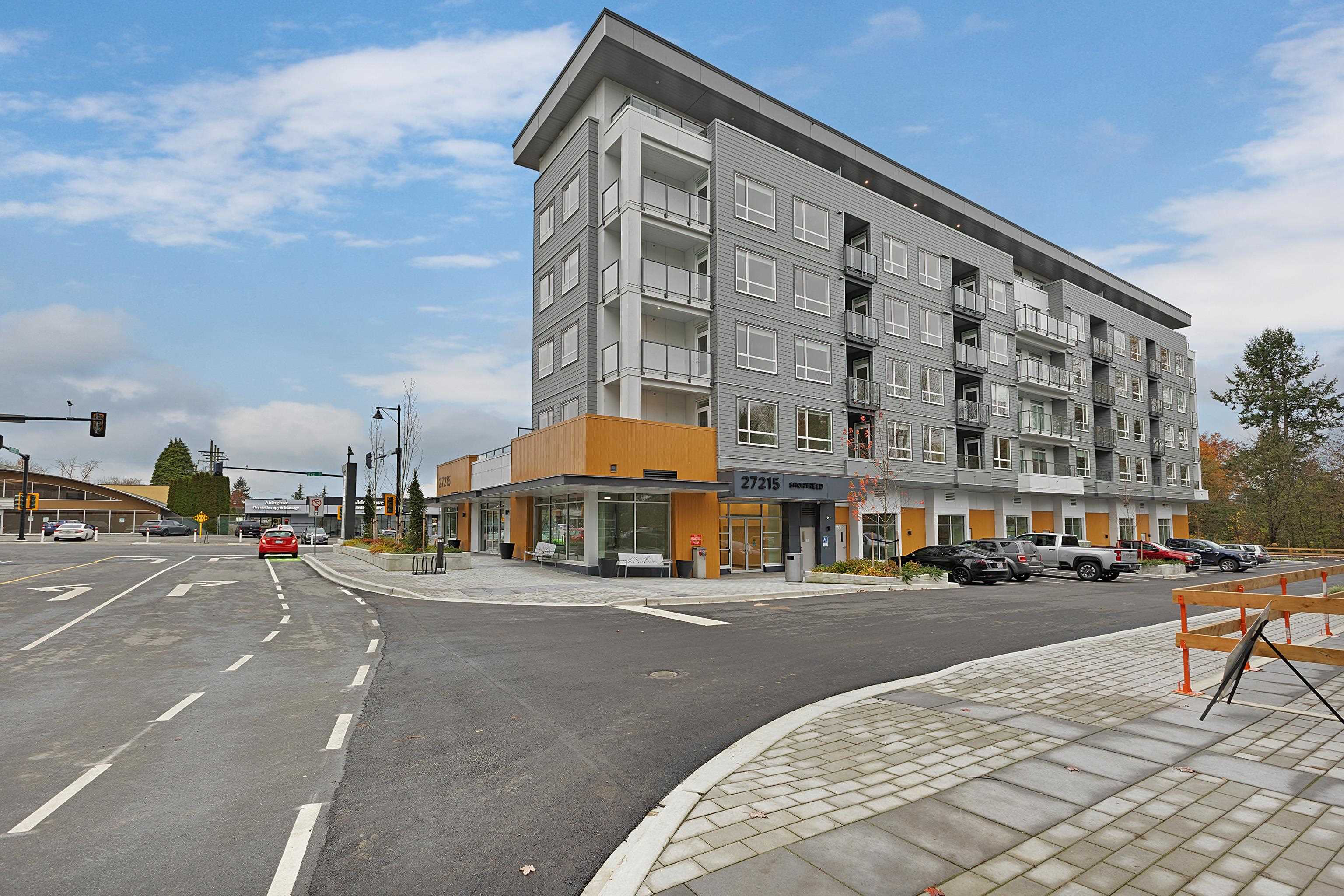 B5XX 27215 ALDERGROVE TOWNCENTRE DRIVE, R3070802, BC,