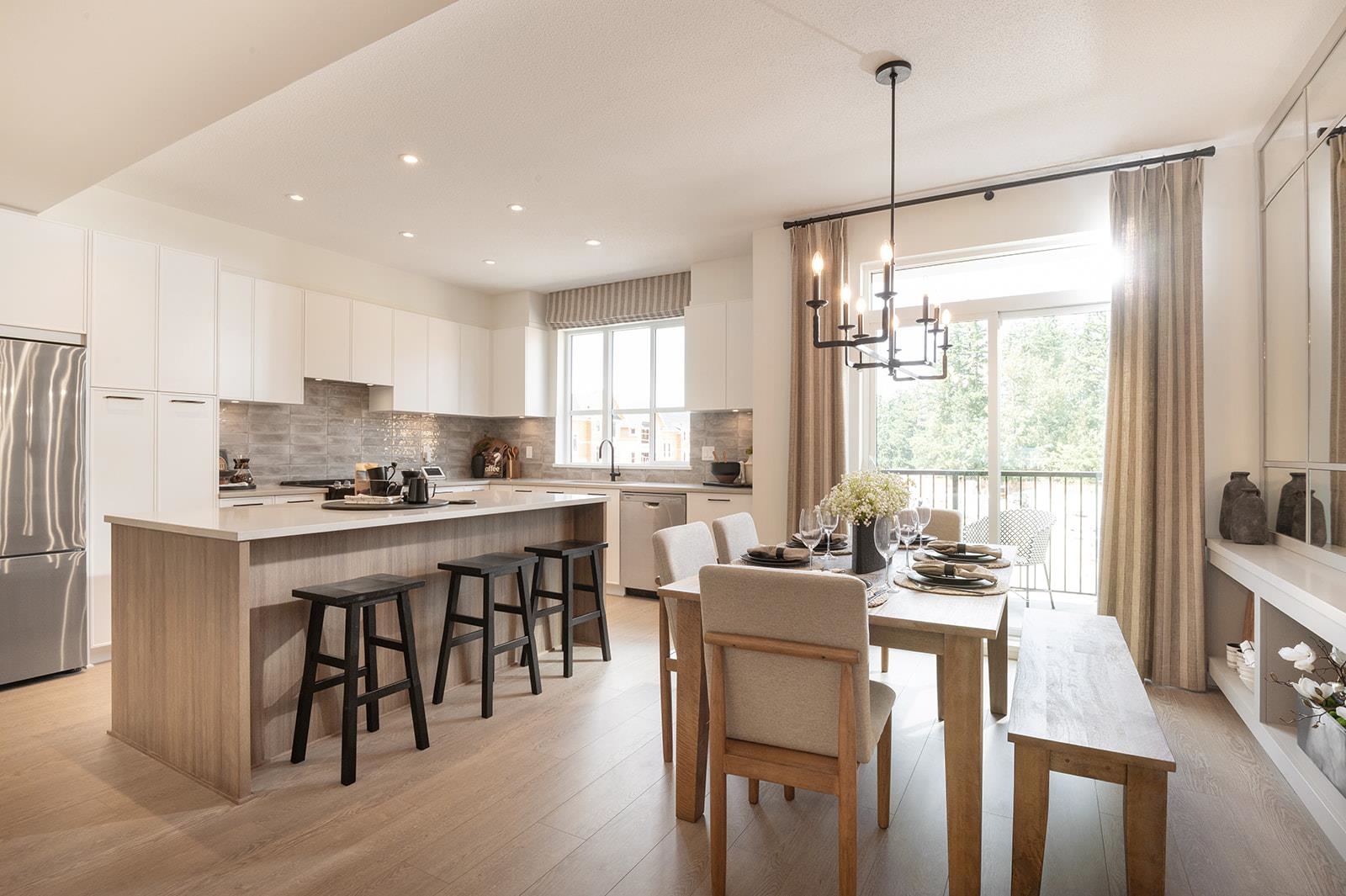 4 3025 MCMILLAN ROAD, R3070843, BC,