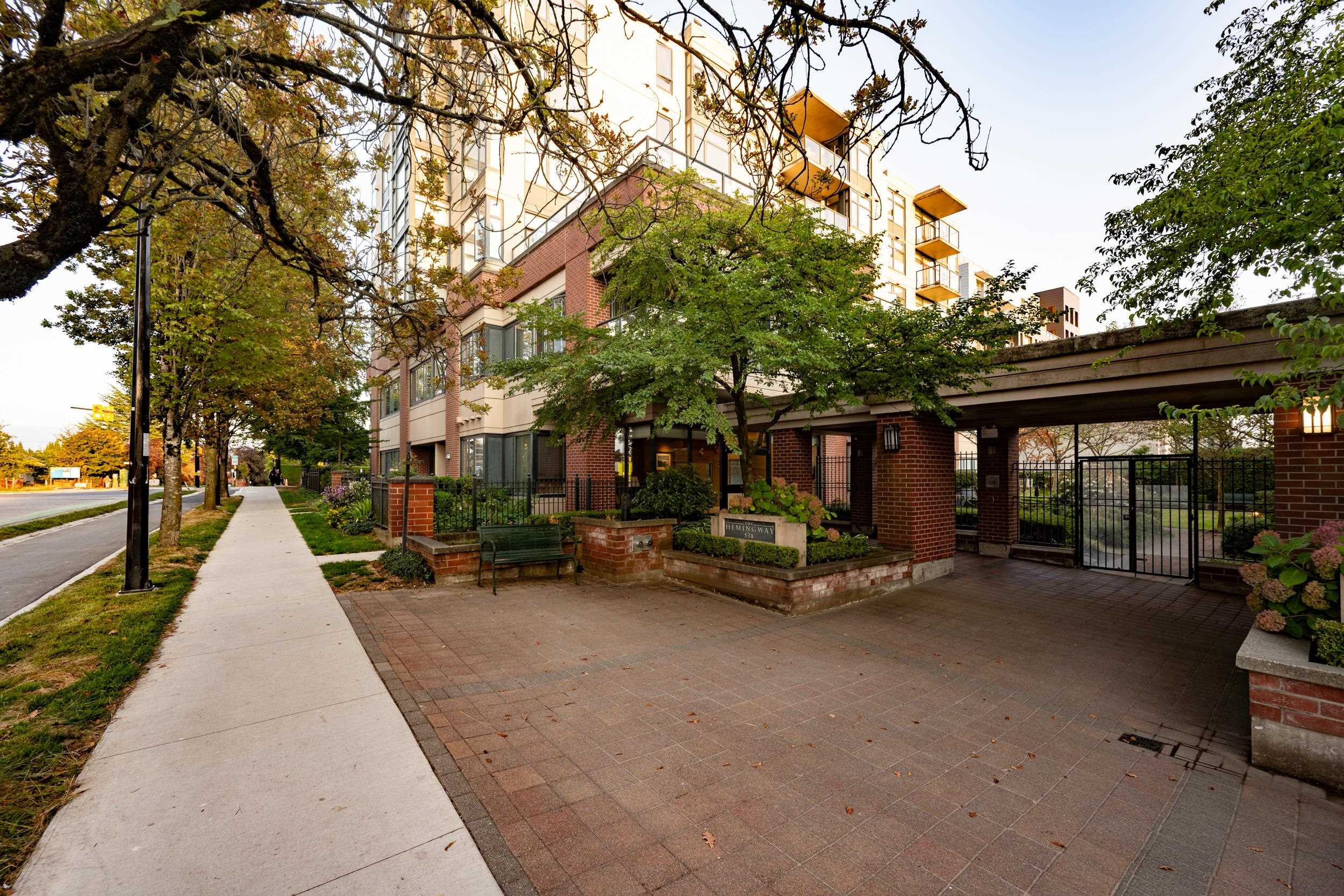 603 538 45TH AVENUE, R3070909, BC,