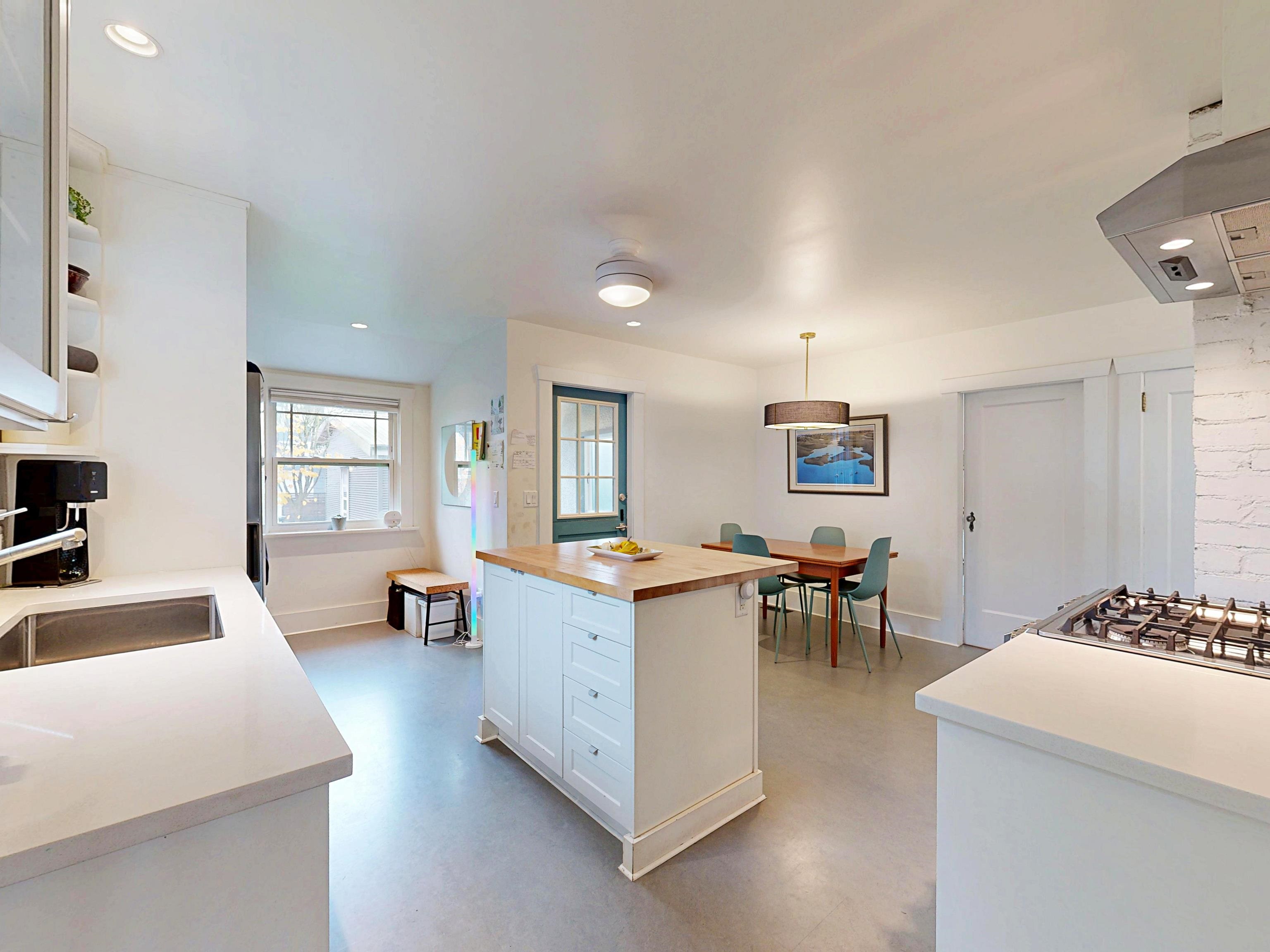 2640 MCGILL STREET, Vancouver BC V5K 1H3, R3070919, BC,