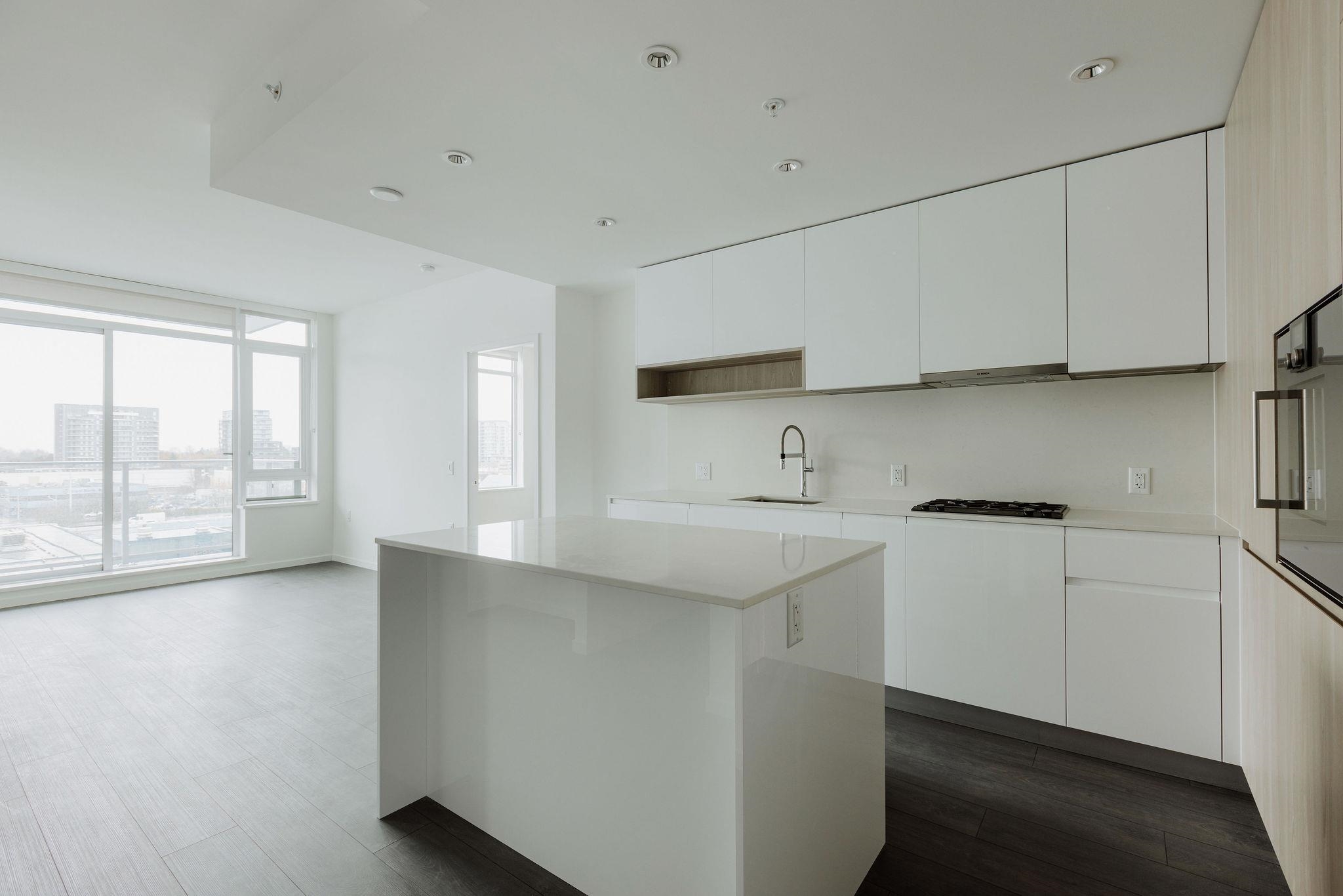 609 6200 MINORU BOULEVARD, R3070948, BC,