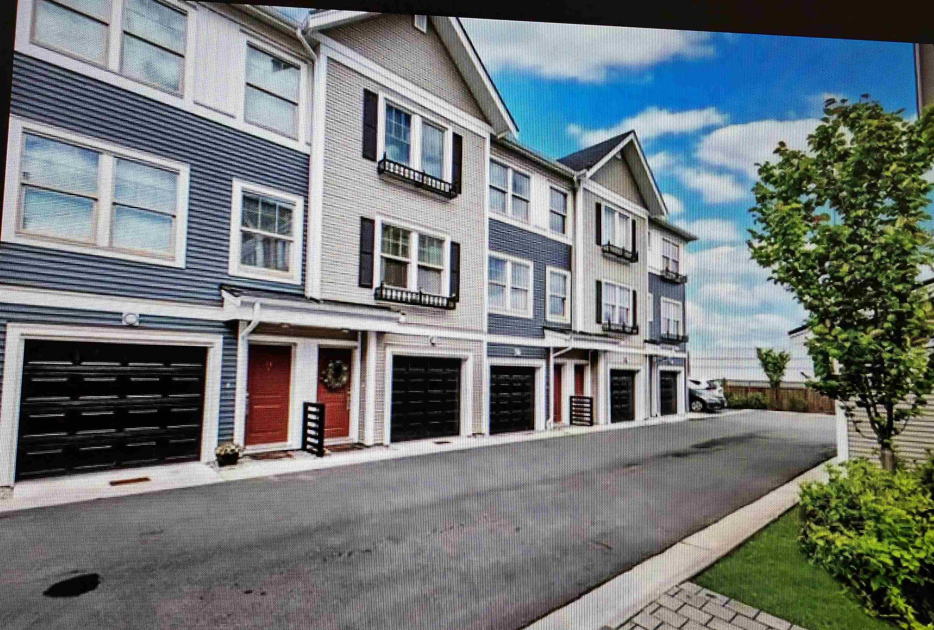 26 32633 SIMON AVENUE, R3070971, BC,