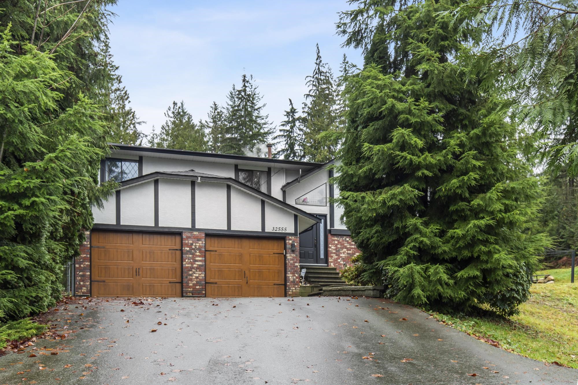 32555 RICHARDS AVENUE, Mission BC V2V 7E6, R3070975, BC,