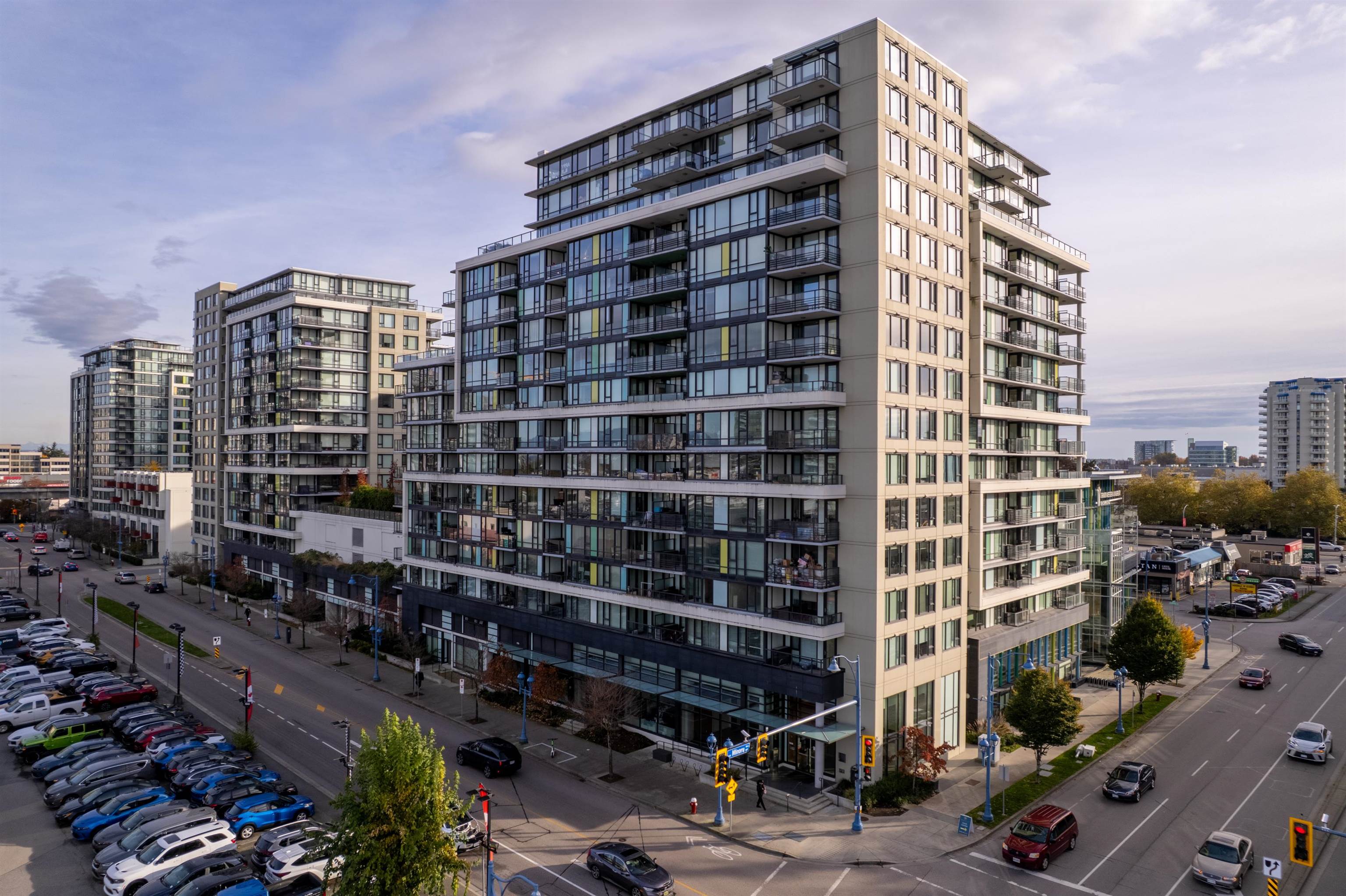 902 7788 ACKROYD ROAD, R3071164, BC,