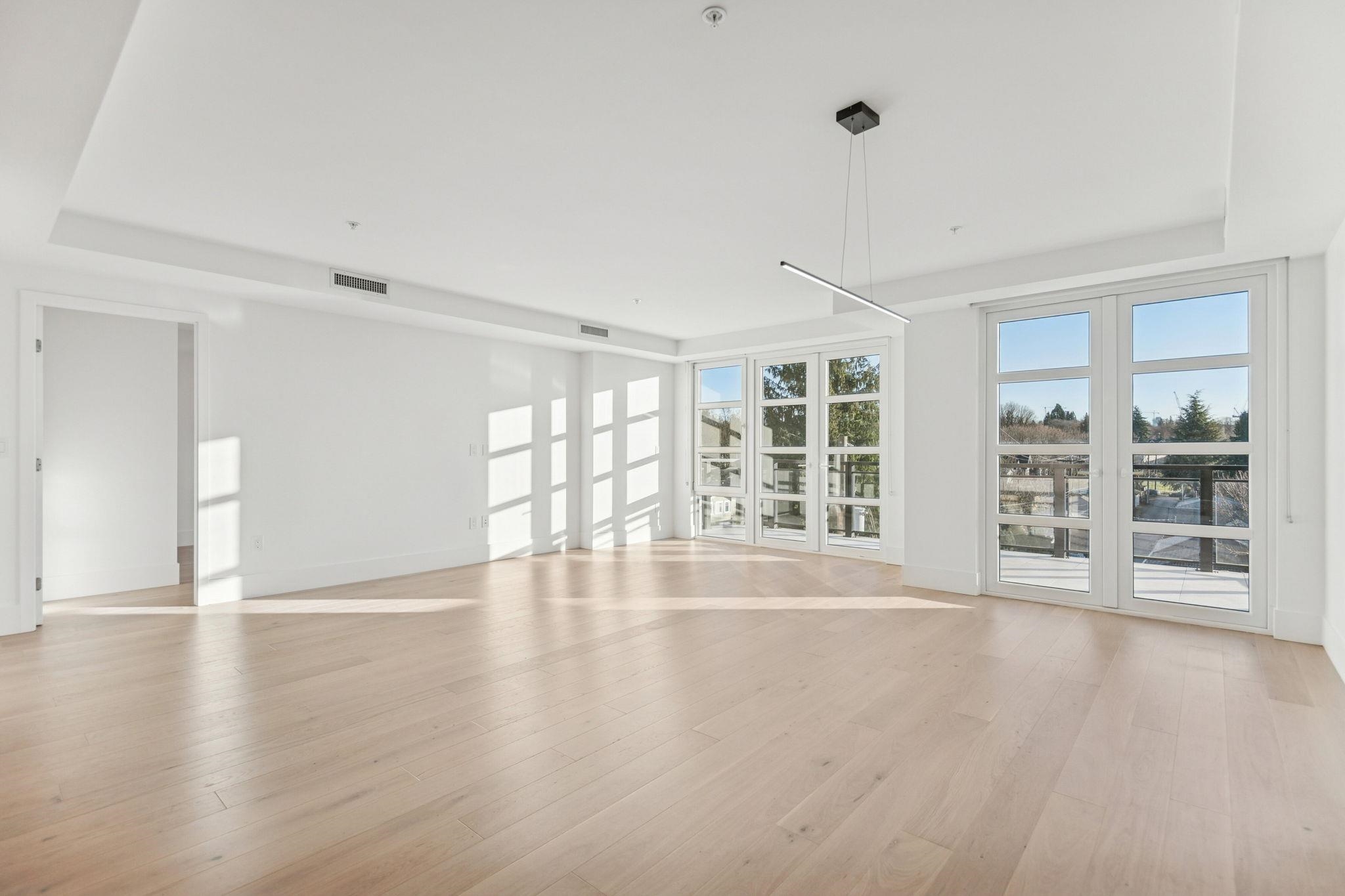 402 6168 EAST BOULEVARD, R3071168, BC,