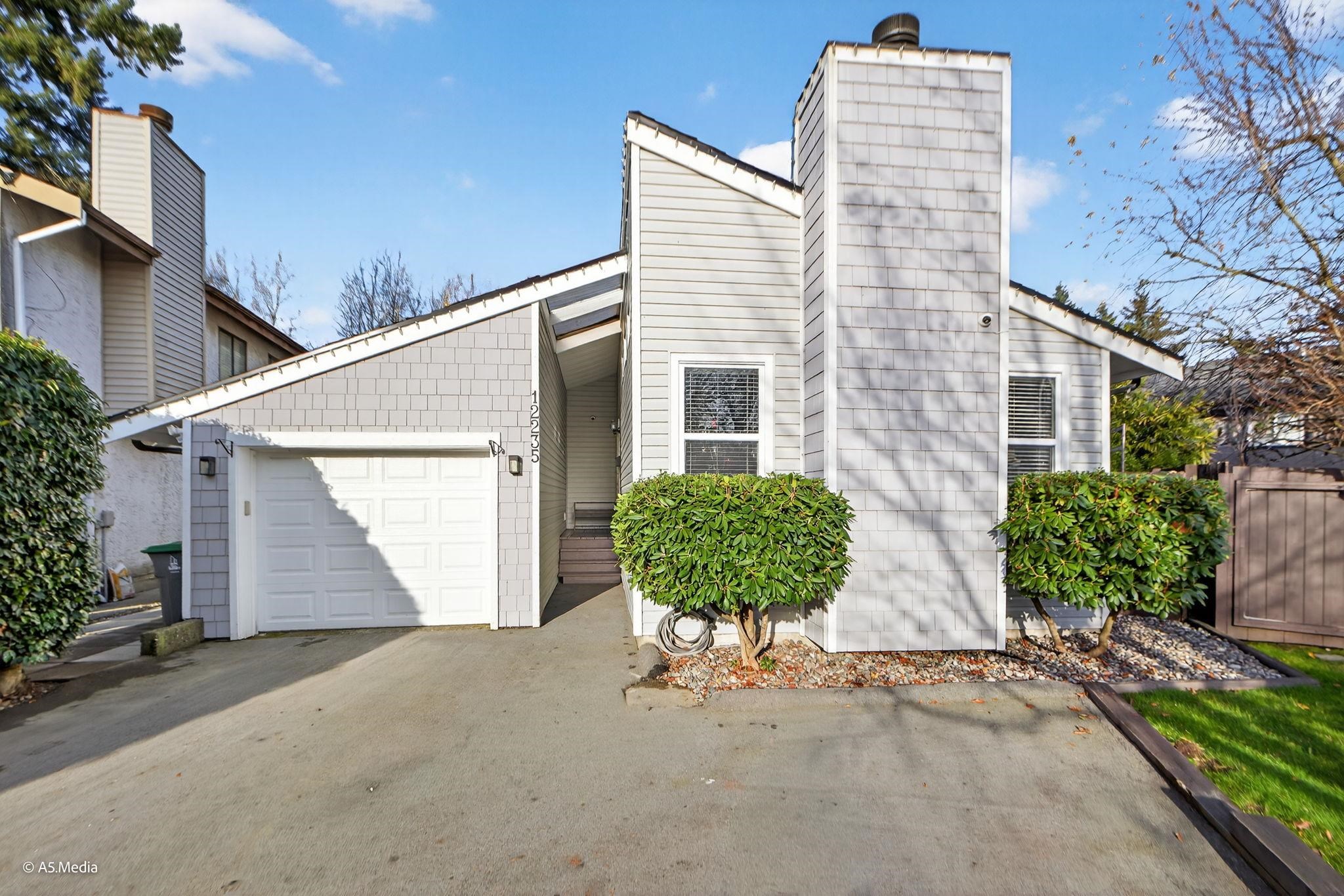 12235 80A AVENUE, Surrey BC V3W 7R8, R3071231, BC,