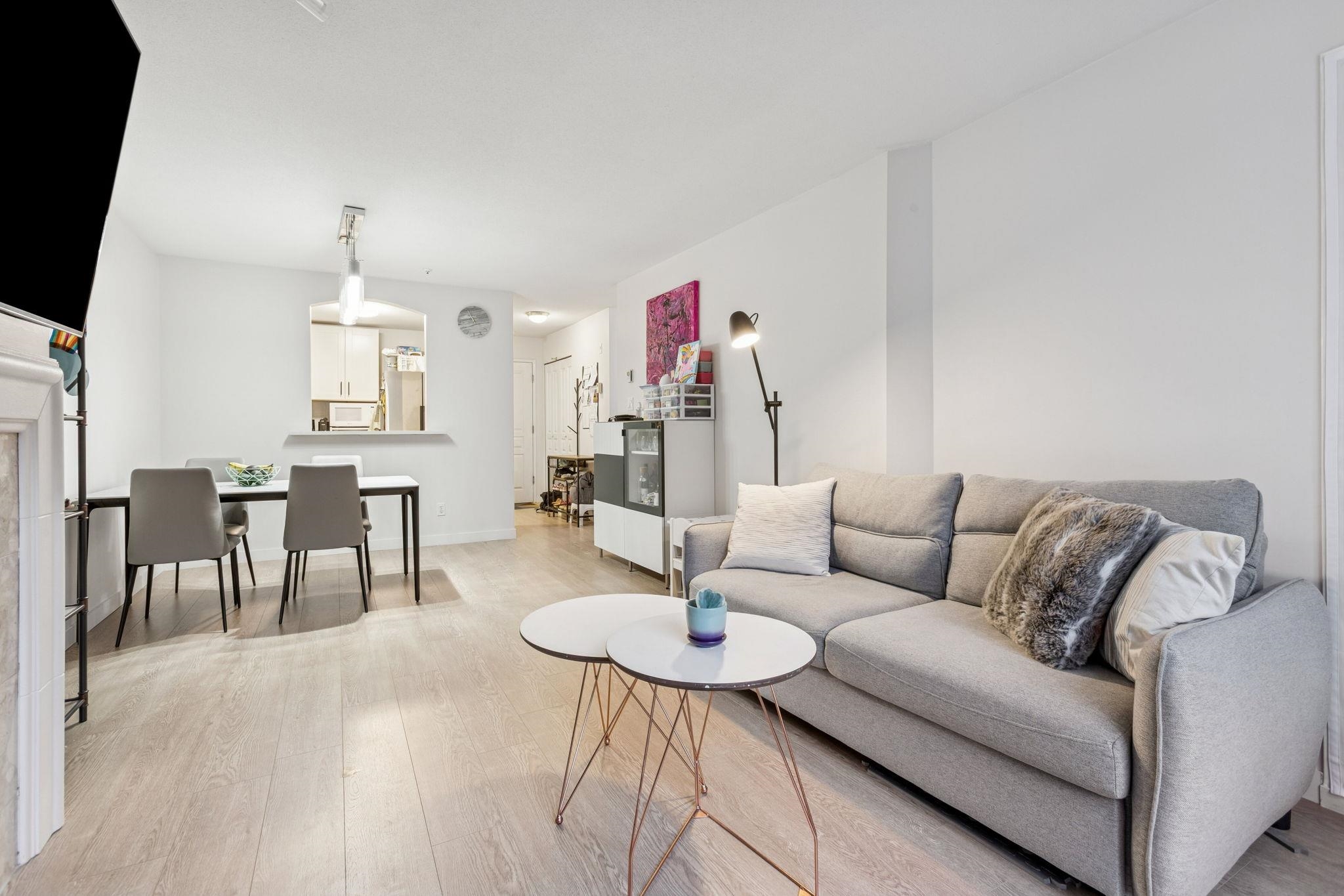 215 8180 JONES ROAD, R3071435, BC,