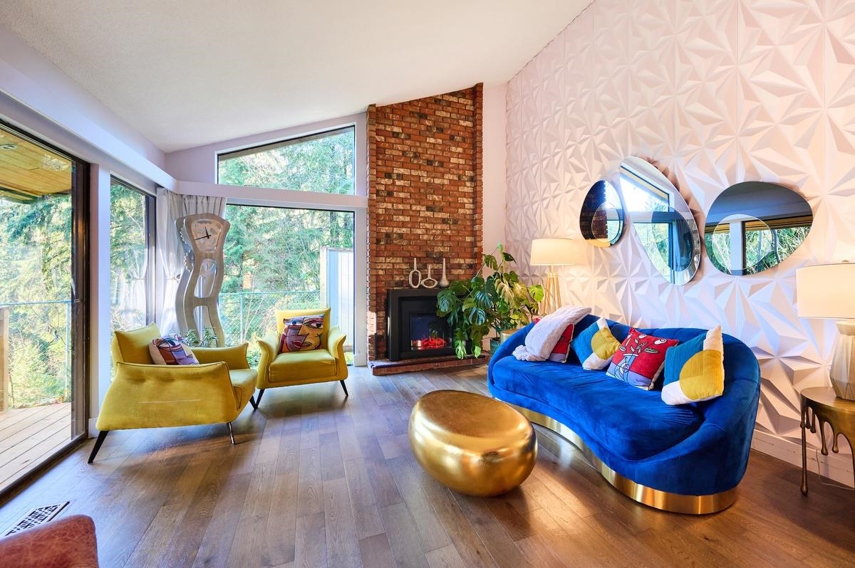 2873 CAPILANO ROAD, North Vancouver BC V7R 4H4, R3071535, BC,