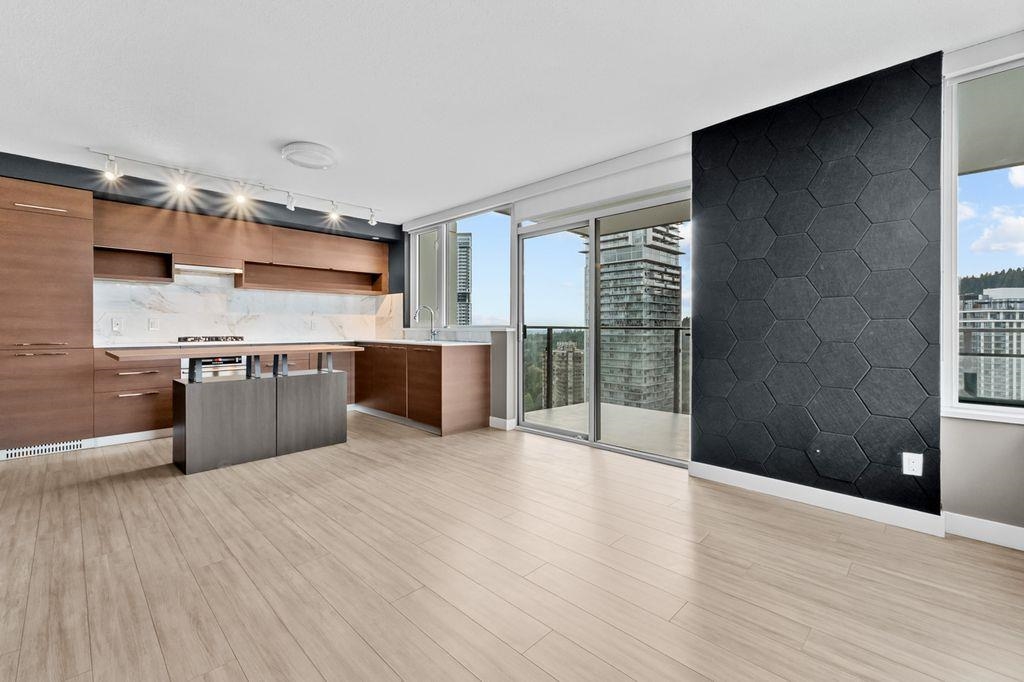 2404 570 EMERSON STREET, R3071625, BC,