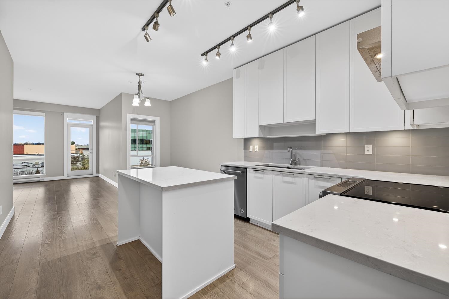 303 1728 GILMORE AVENUE, R3071655, BC,