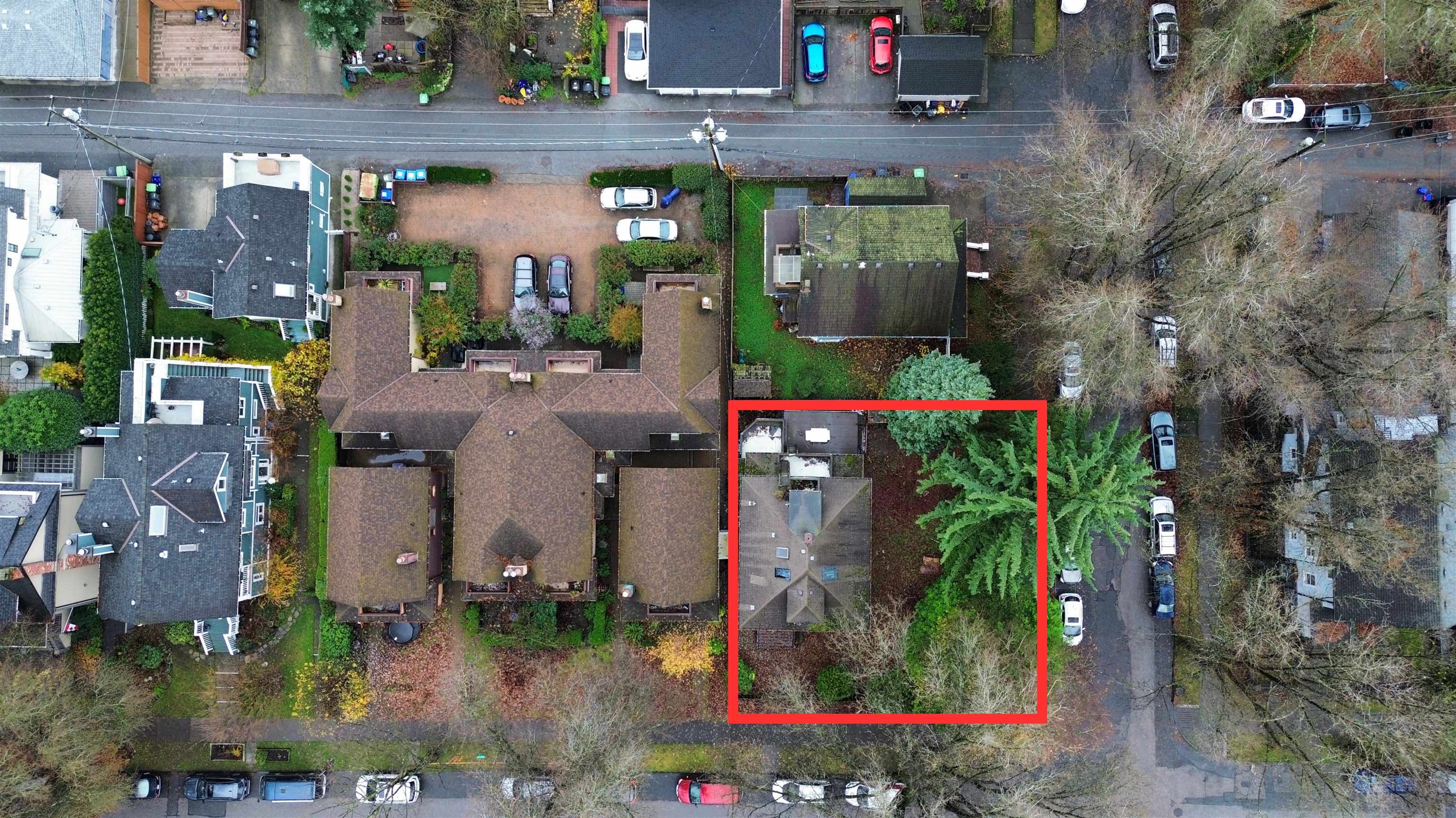 MLS® listing #R3071776 for sale located at 174 W 11TH AVENUE, Vancouver BC V5Y 1S7