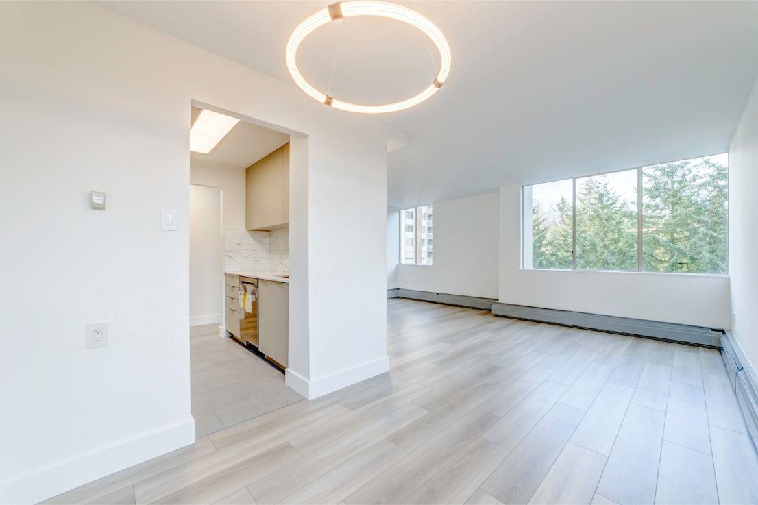 1108 2004 FULLERTON AVENUE, R3071829, BC,