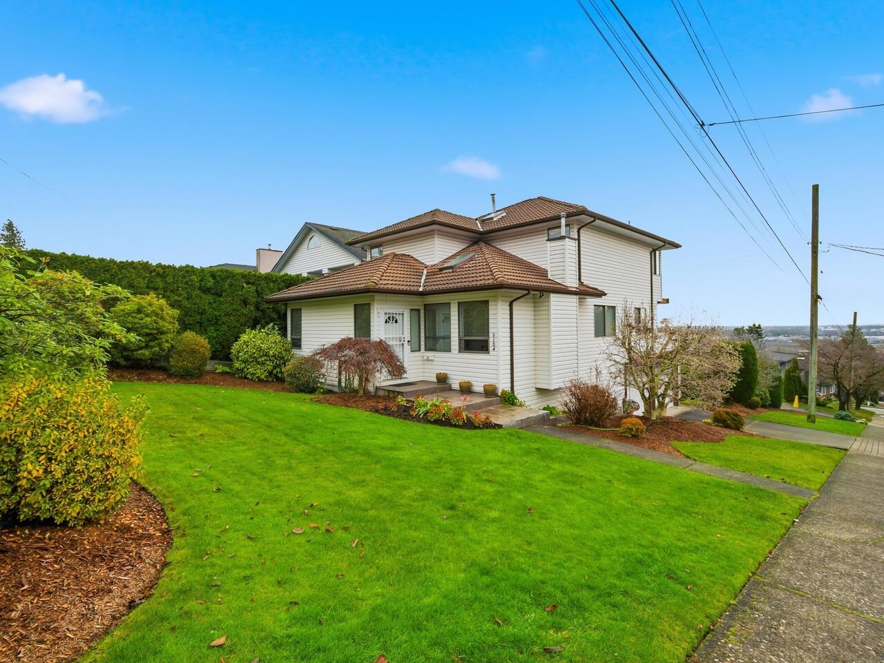 5104 MCKEE STREET, Burnaby BC V5J 2T4, R3071865, BC,