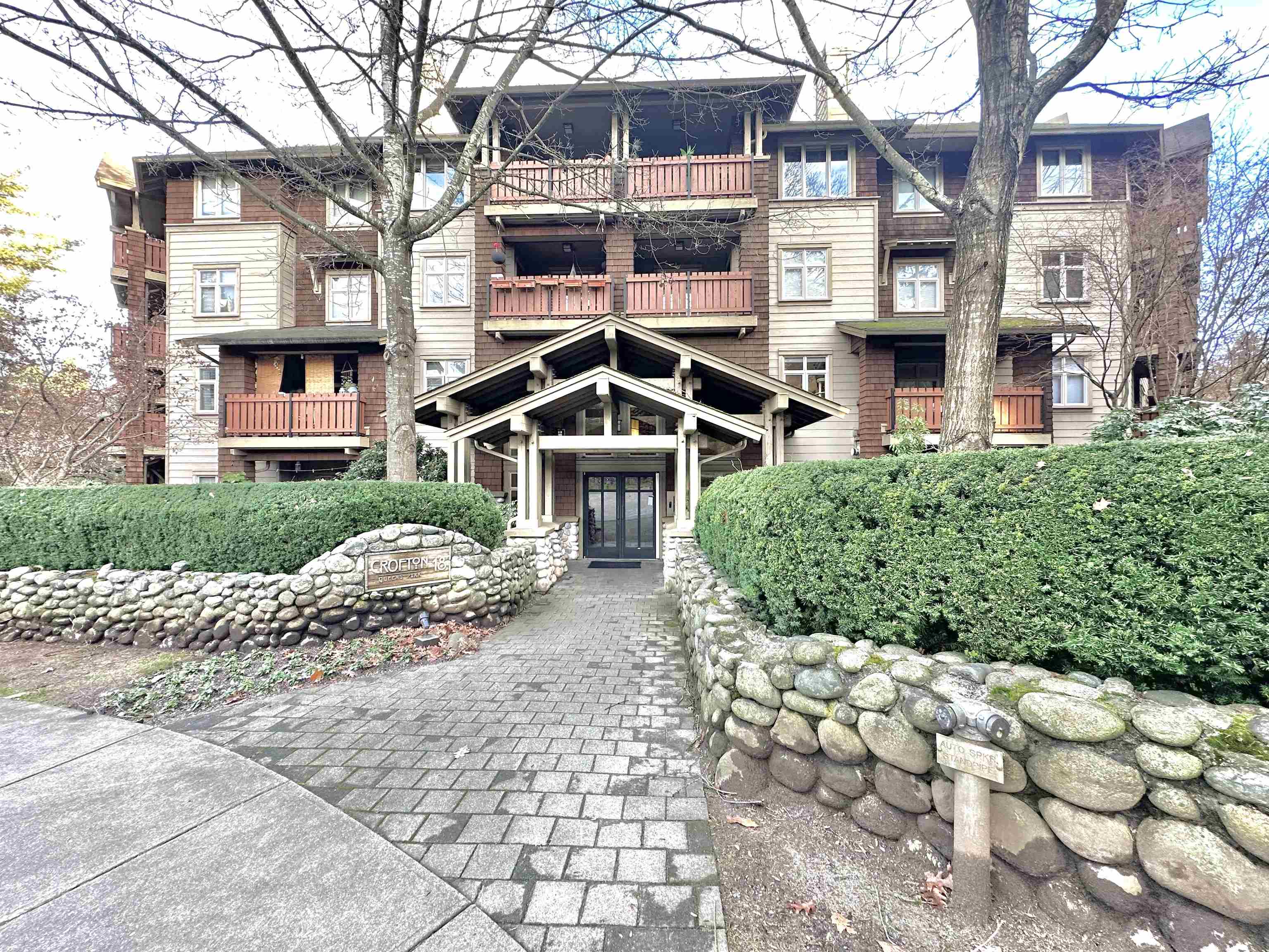 313 18 SMOKEY SMITH PLACE, R3071869, BC,