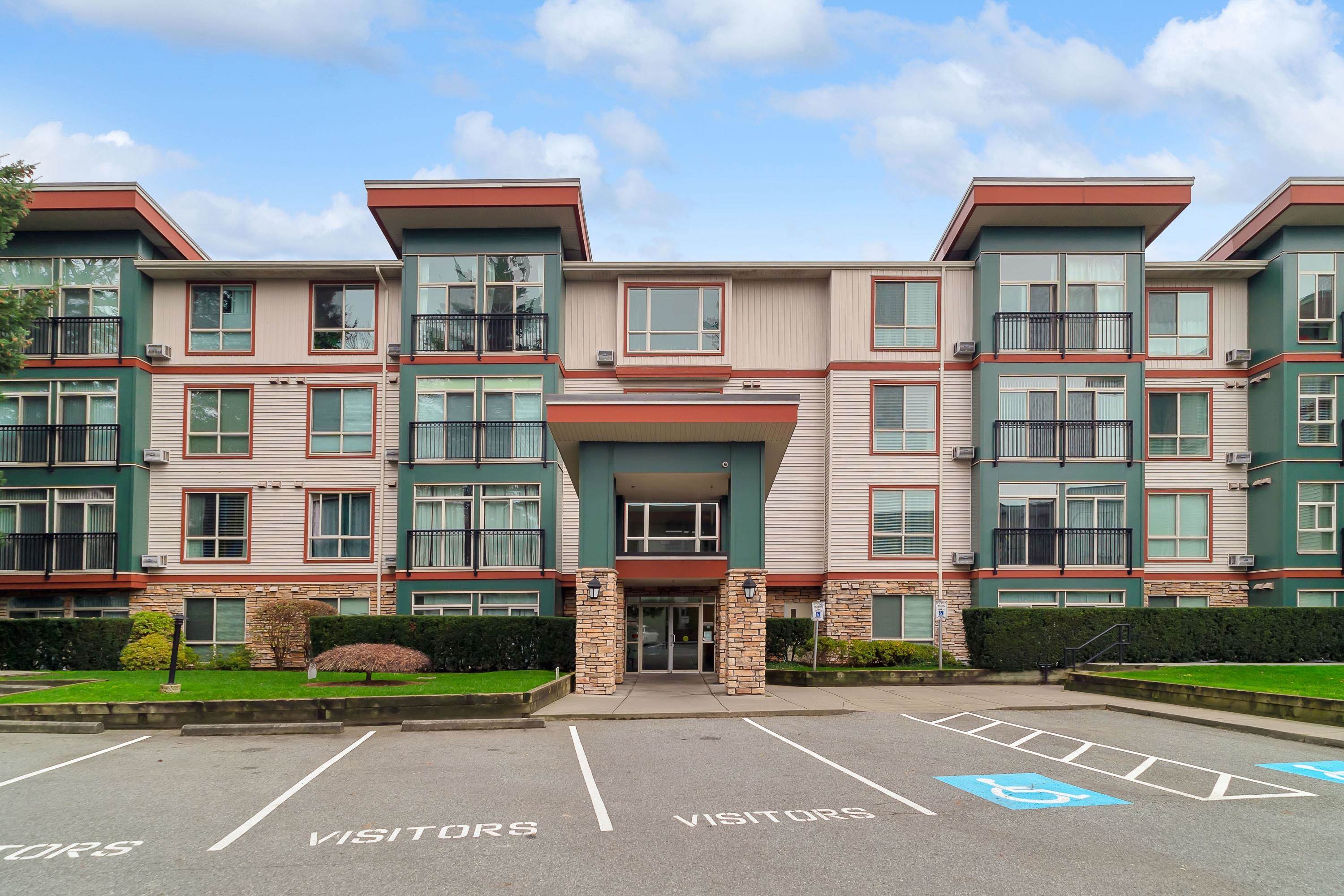 114 33485 SOUTH FRASER WAY, R3071922, BC,