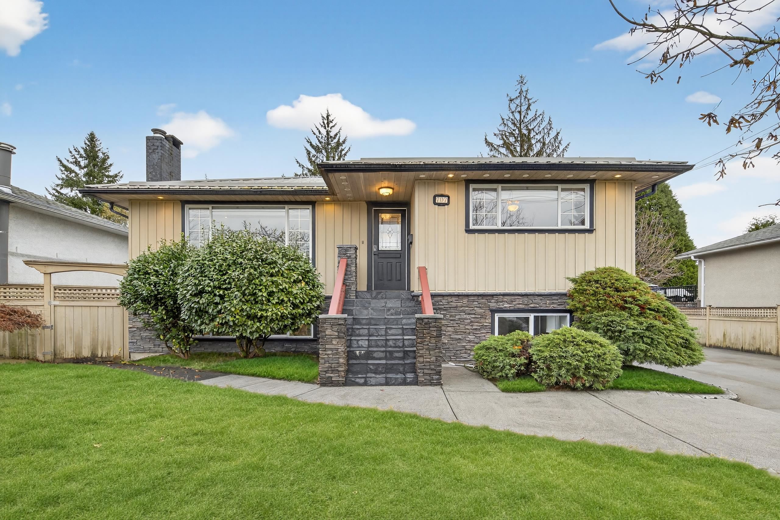 707 NEWPORT STREET, Coquitlam BC V3J 3H7, R3071958, BC,