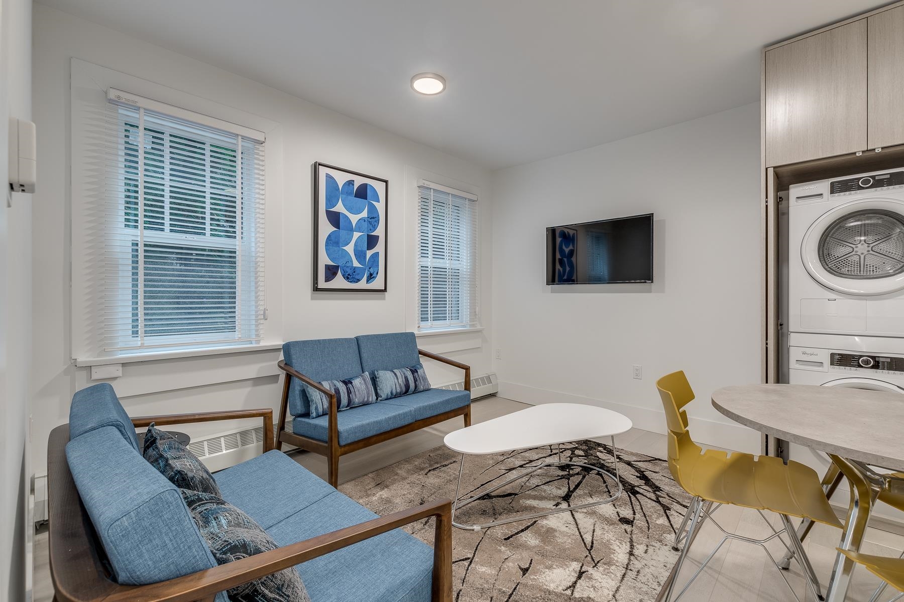 001 1425 HARO STREET, R3072116, BC,