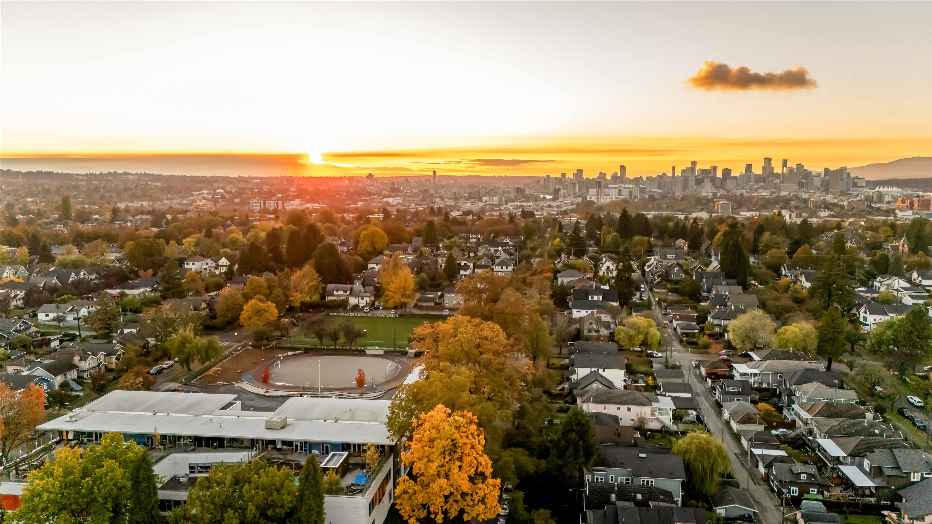 1732 TEMPLETON DRIVE, Vancouver BC V5N 1B6, R3072257, BC,