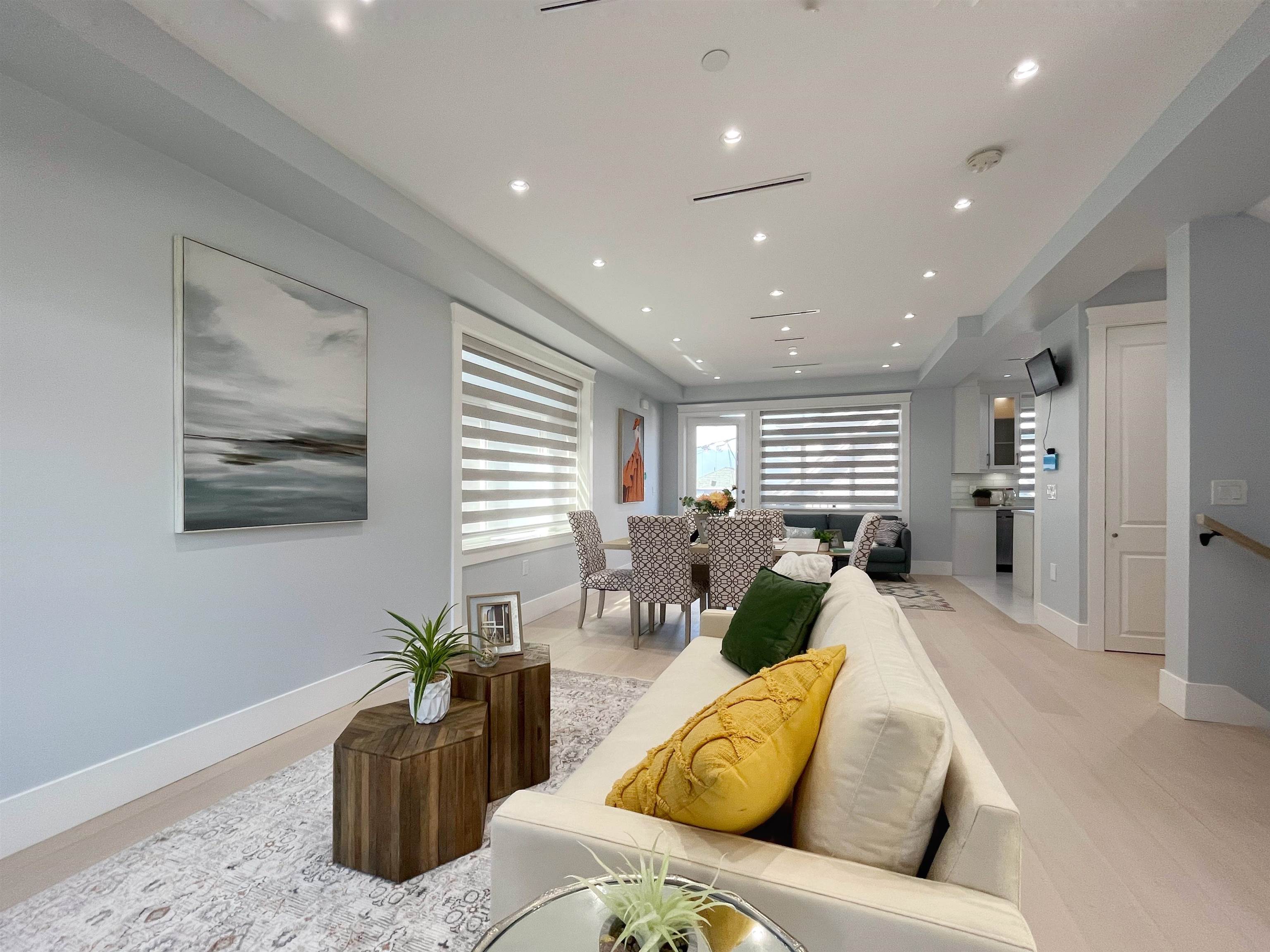 3275 E 20TH AVENUE, Vancouver BC V5M 2V6, R3072268, BC,