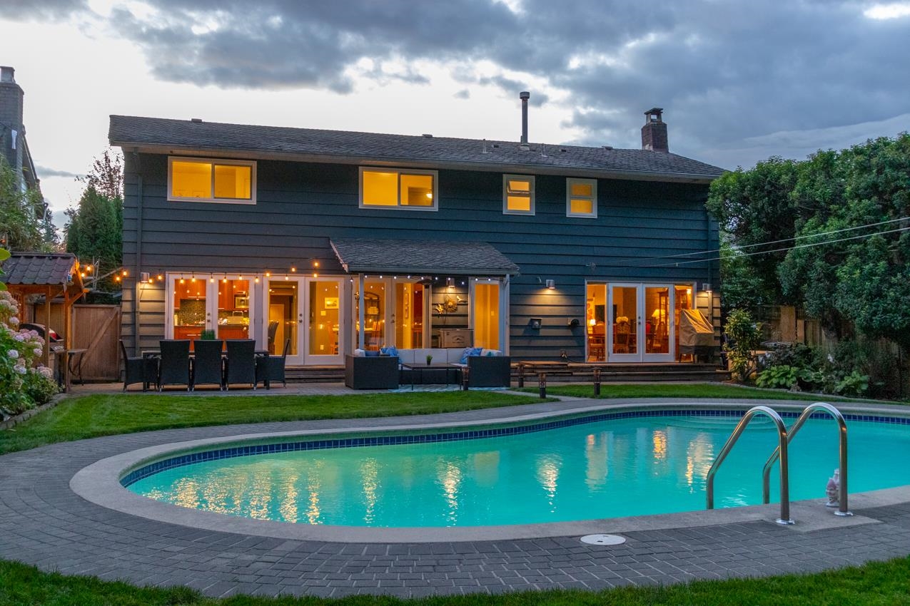 2864 BUSHNELL PLACE, North Vancouver BC V7J 2Y8, R3072279, BC,