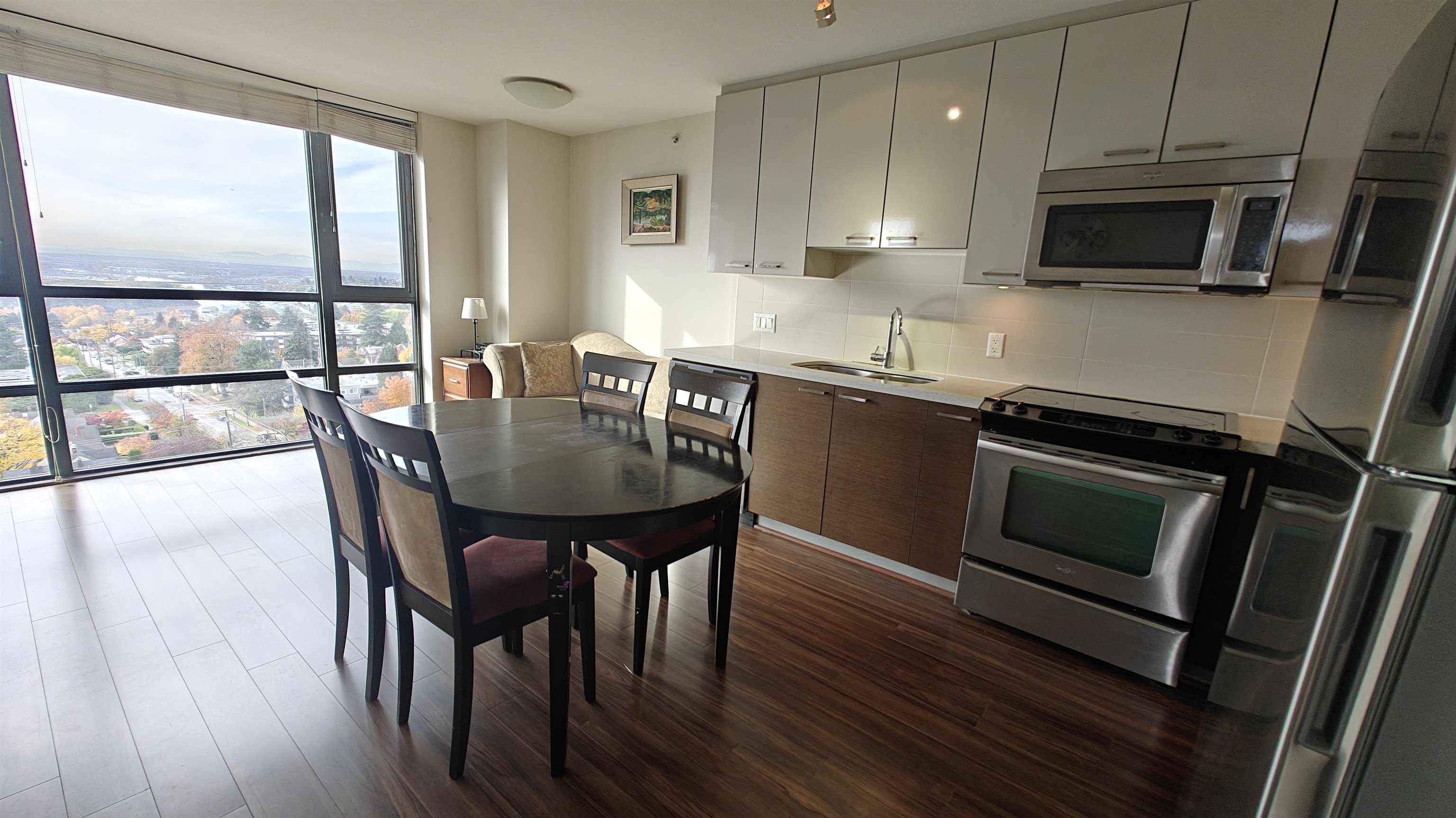 1304 258 SIXTH STREET, R3072609, BC,