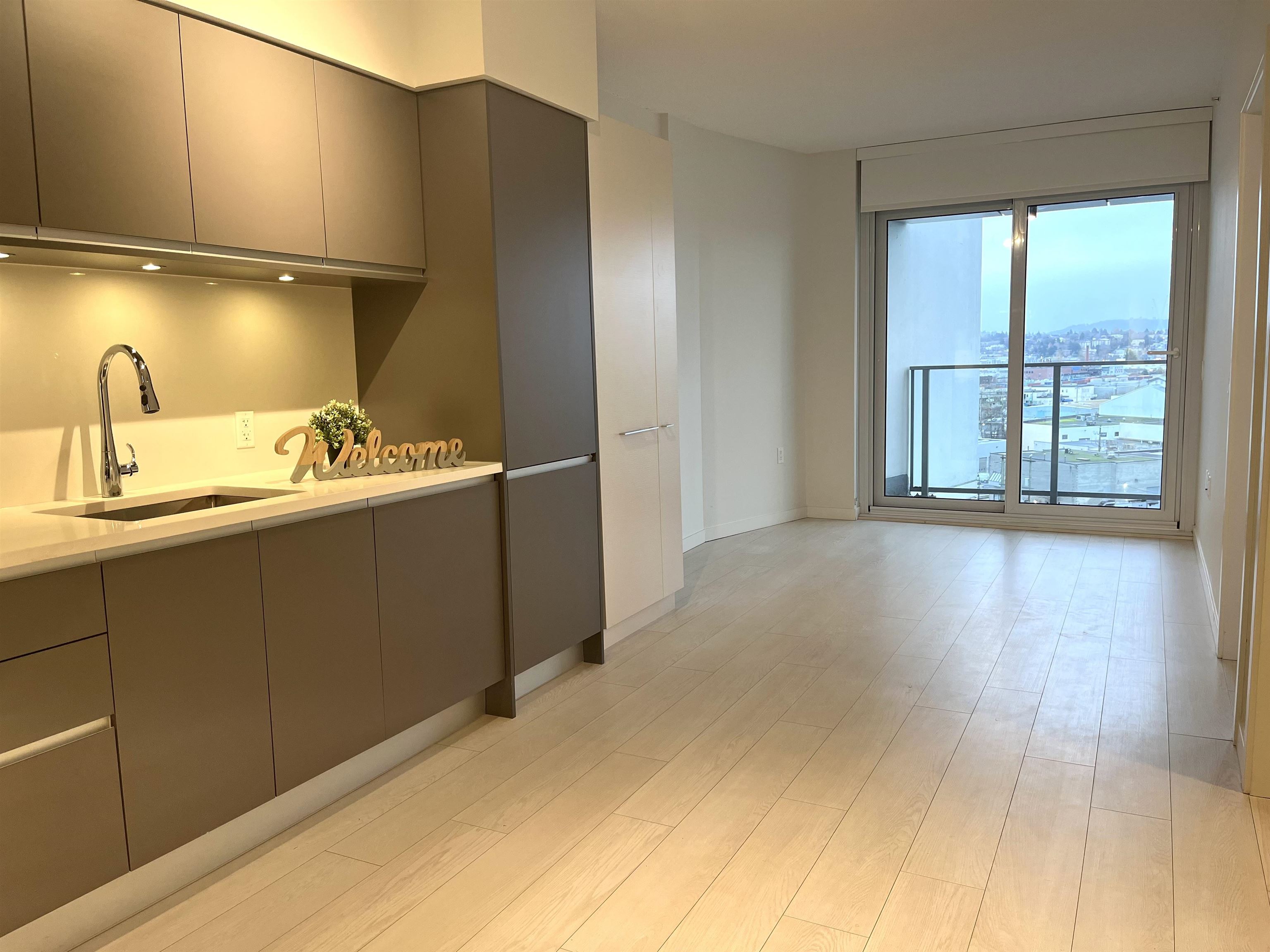 911 180 2ND AVENUE, R3072647, BC,