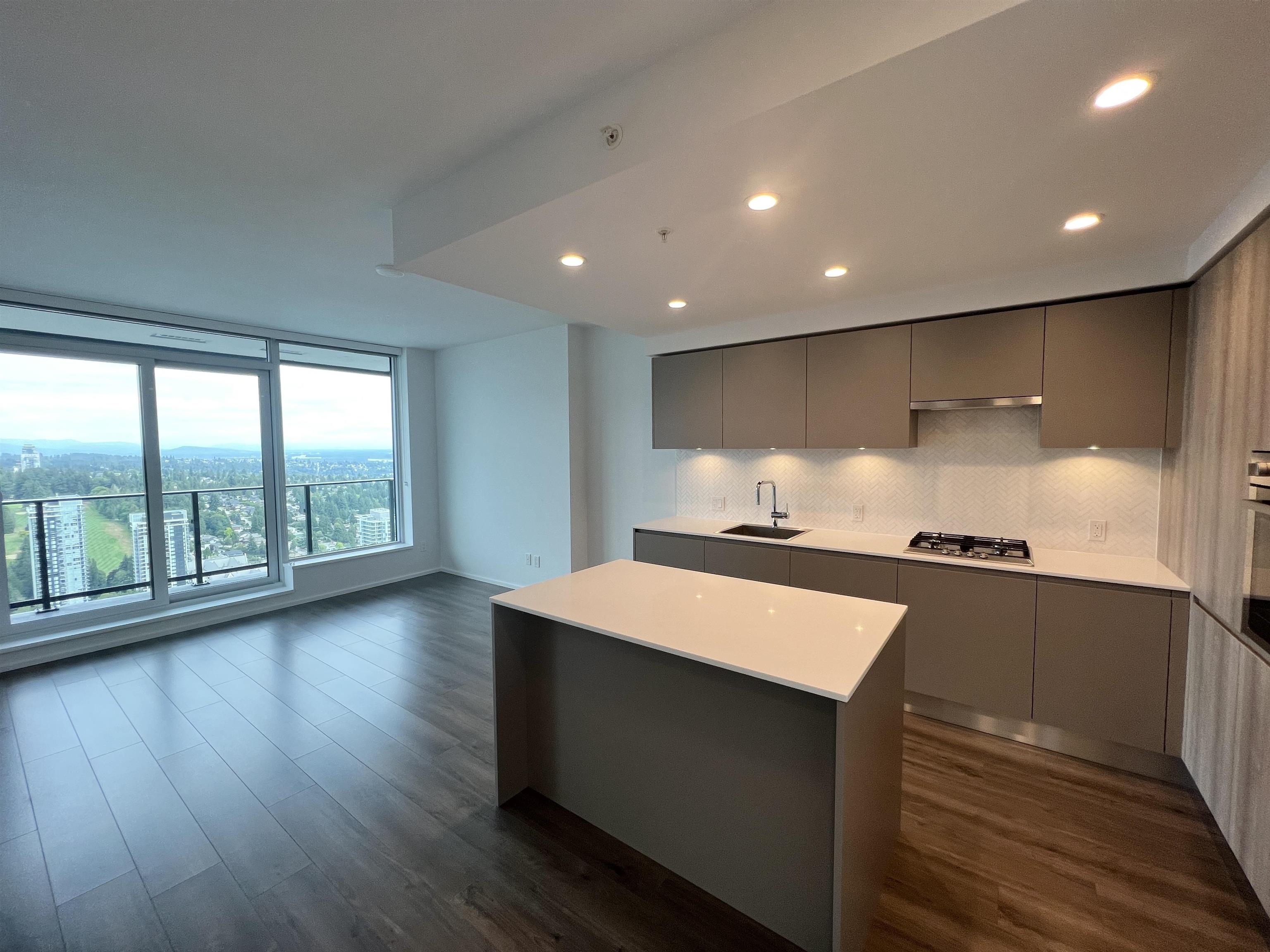 4704 3809 EVERGREEN PLACE, R3072702, BC,