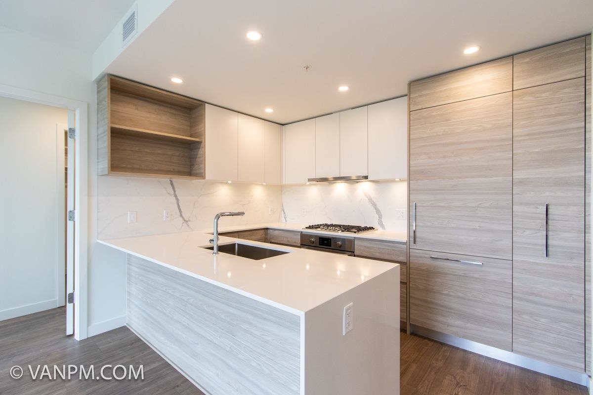 1604 585 AUSTIN AVENUE, R3072731, BC,