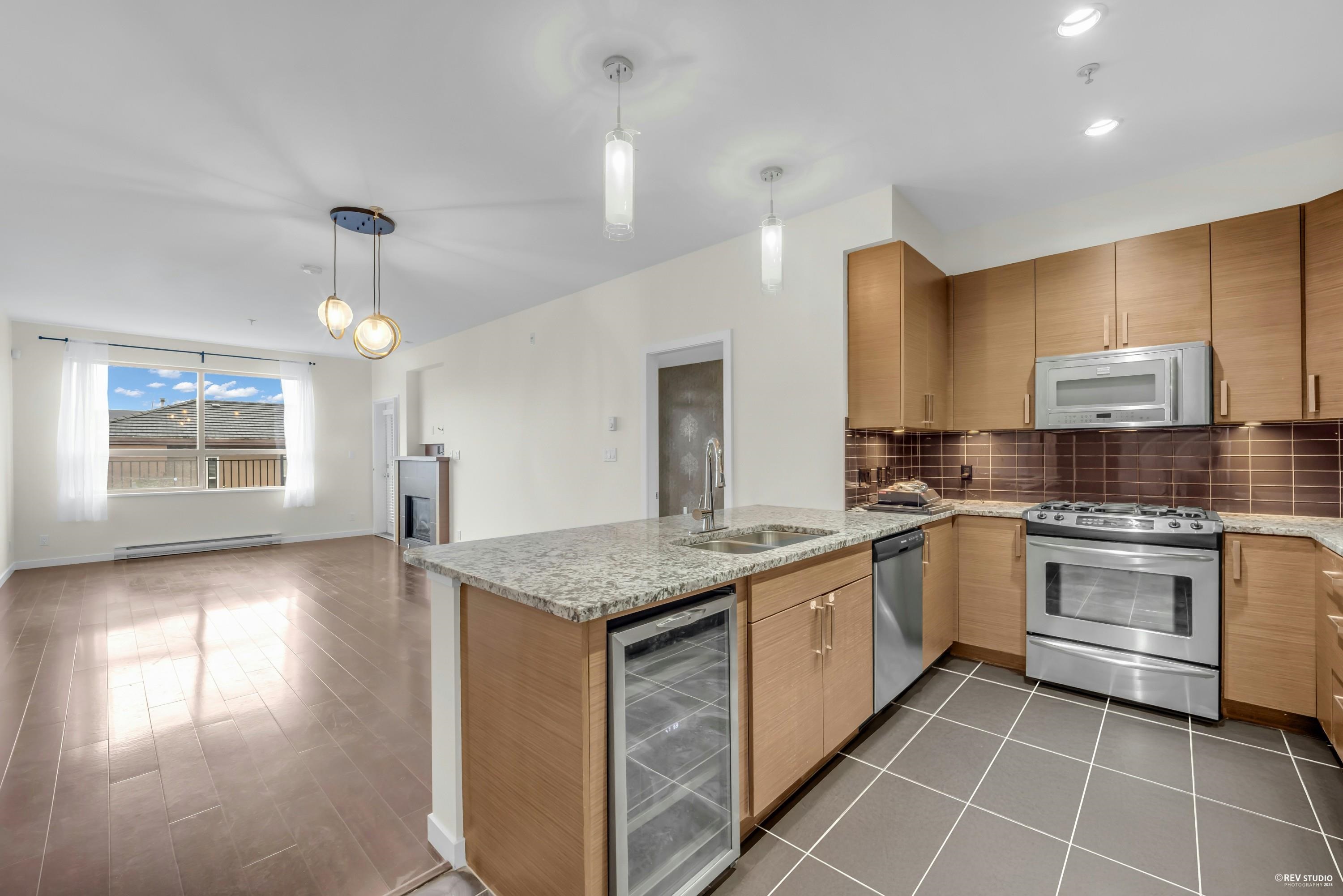 210 288 HAMPTON STREET, R3072870, BC,