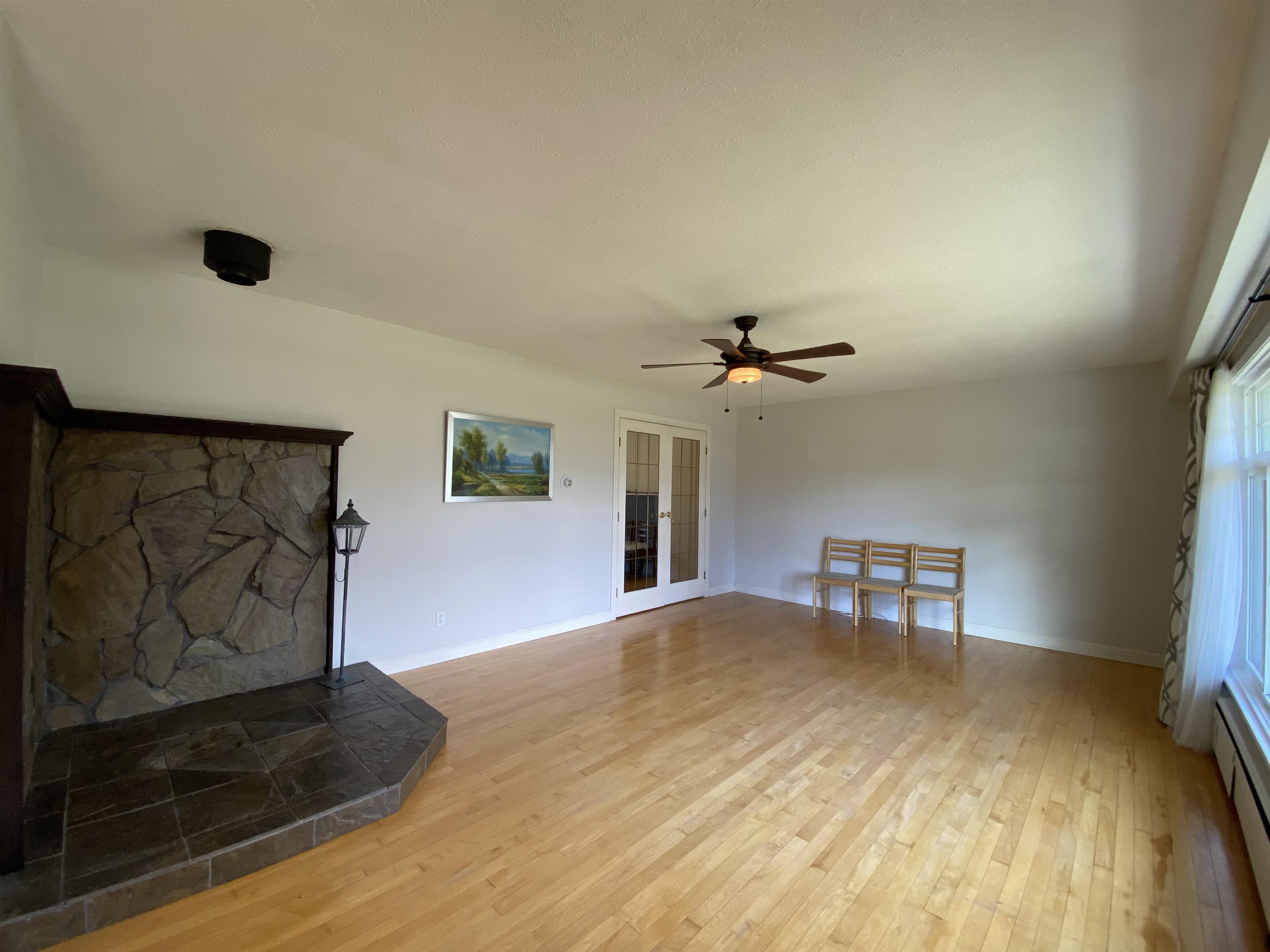 Main House 12085 YORK STREET, R3072885, BC,