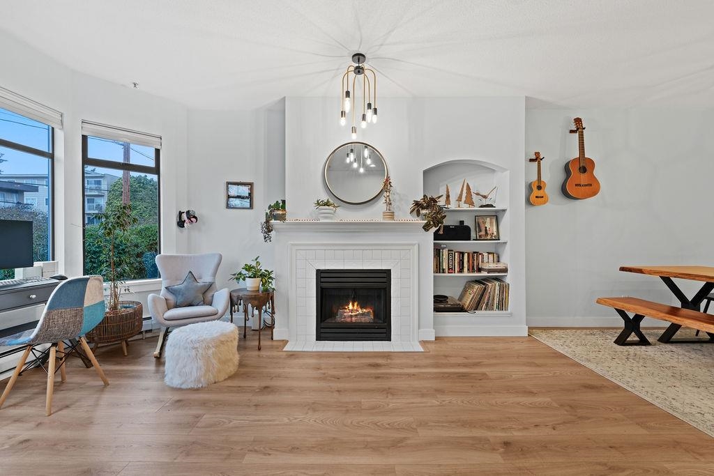 14 221 ASH STREET, R3072902, BC,