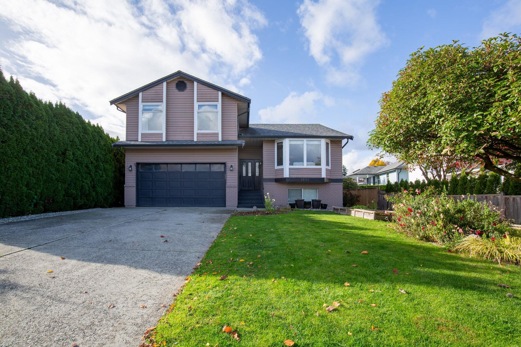 12125 IRVING STREET, Maple Ridge BC V2X 9S5, R3073035, BC,