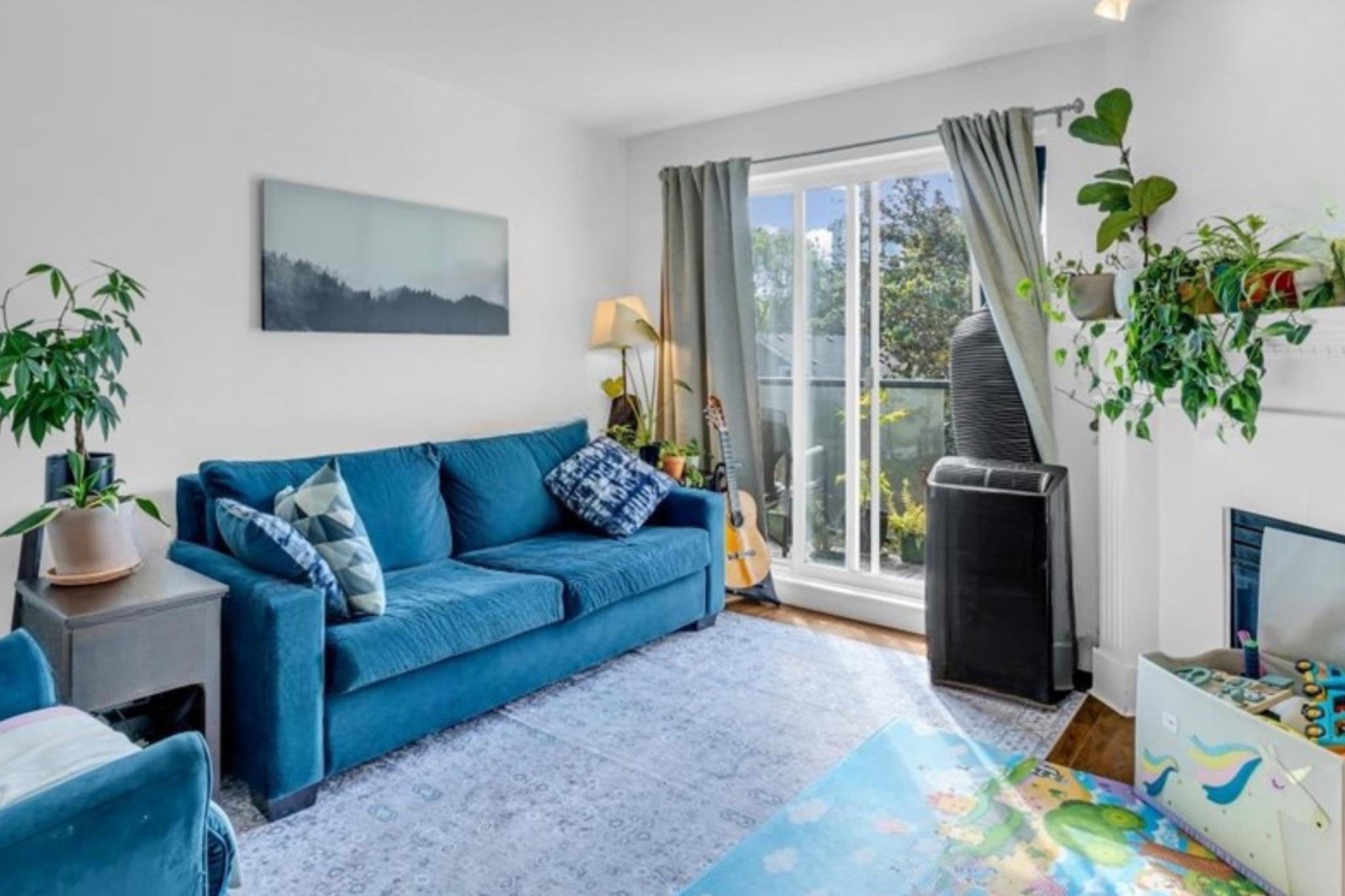 307 876 16TH AVENUE, R3073156, BC,