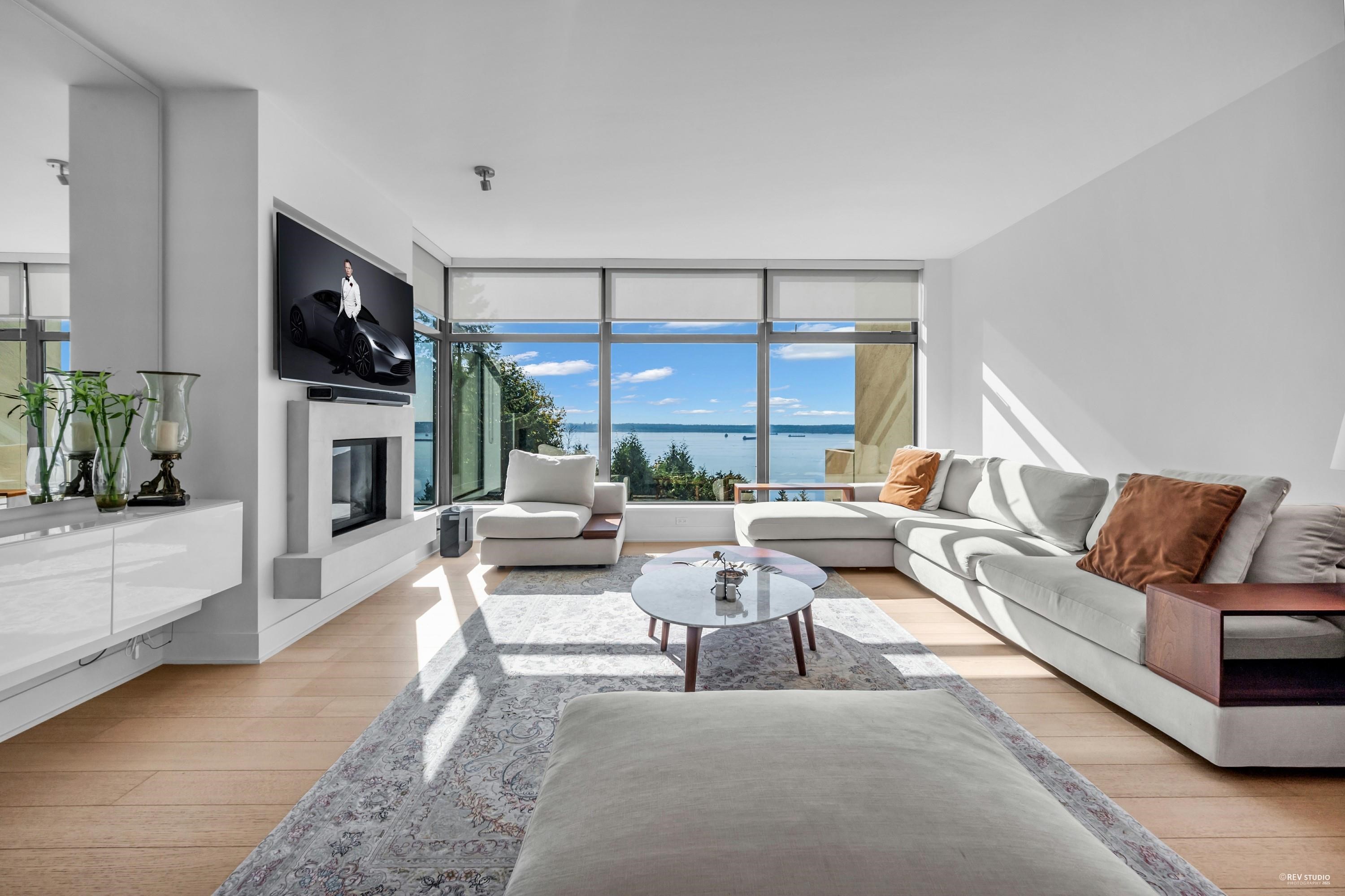 401 3315 CYPRESS PLACE, R3073209, BC,