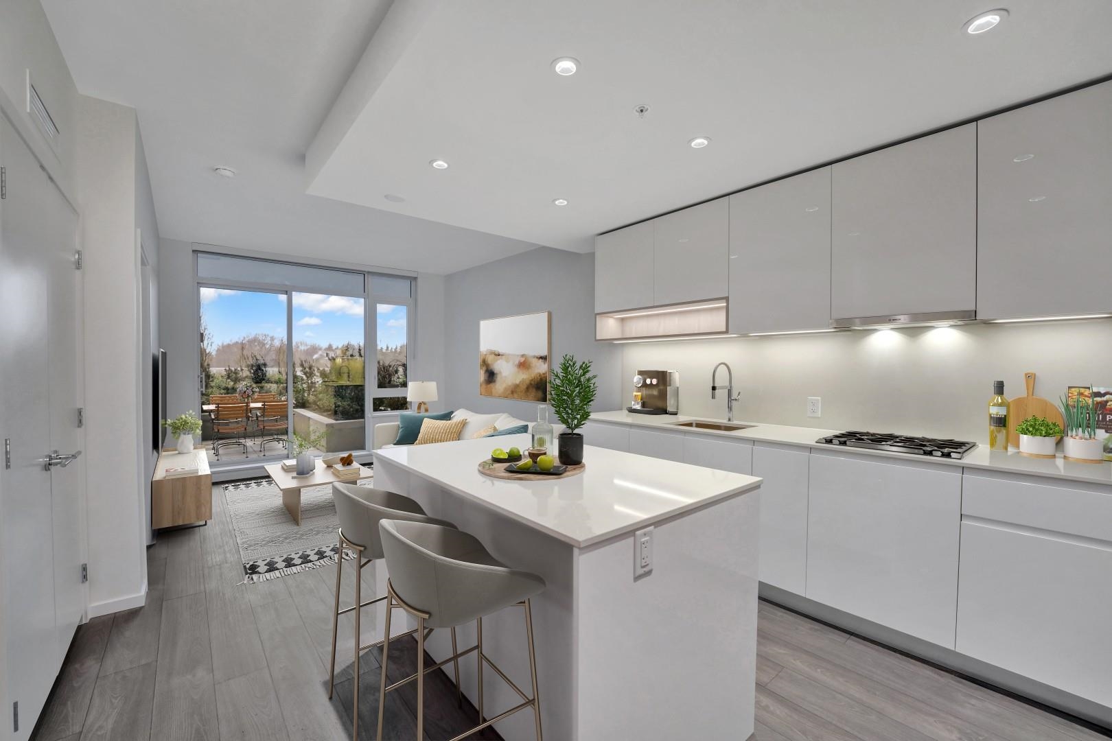 404 6200 MINORU BOULEVARD, R3073218, BC,