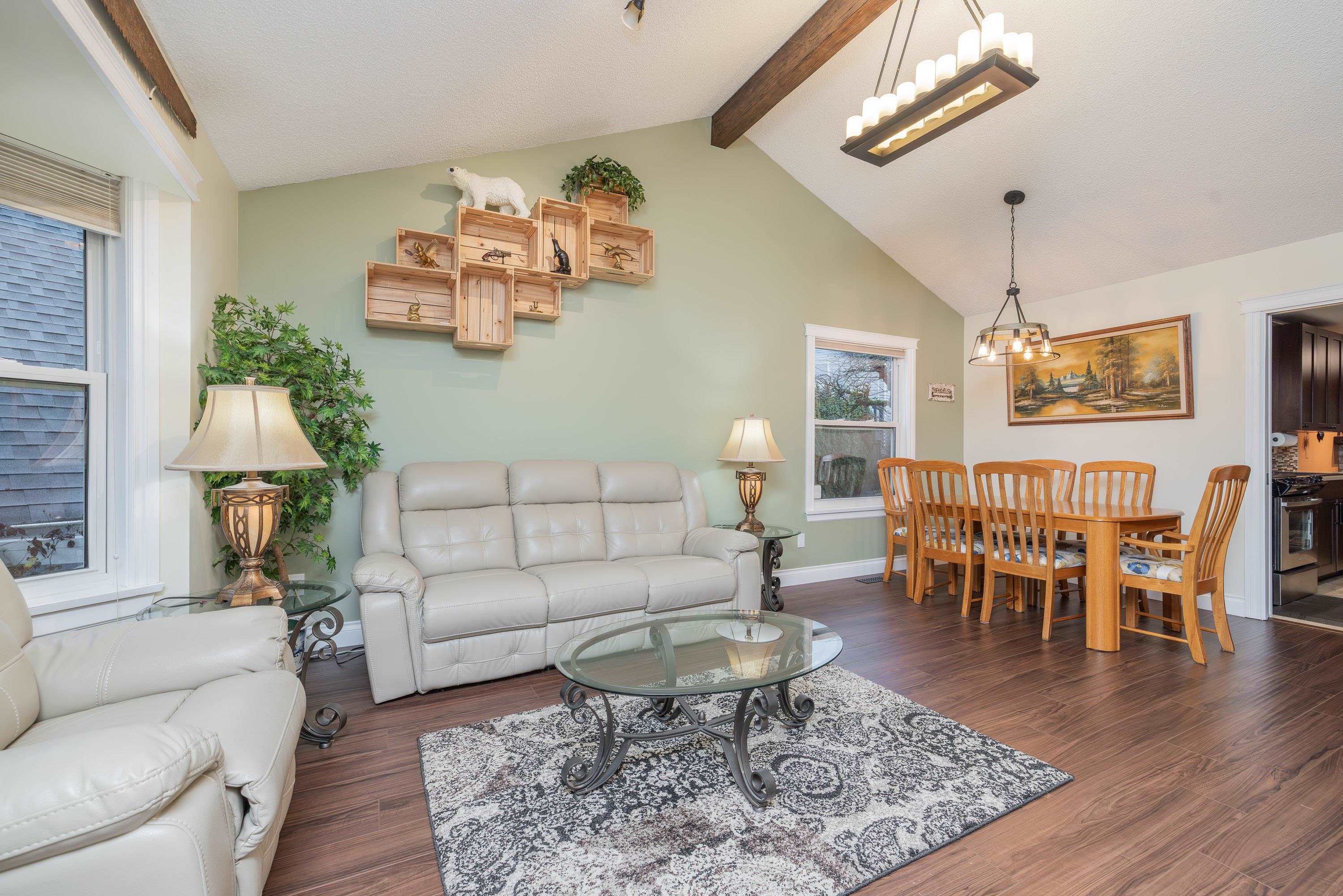 13452 62A AVENUE, Surrey BC V3X 1K4, R3073219, BC,