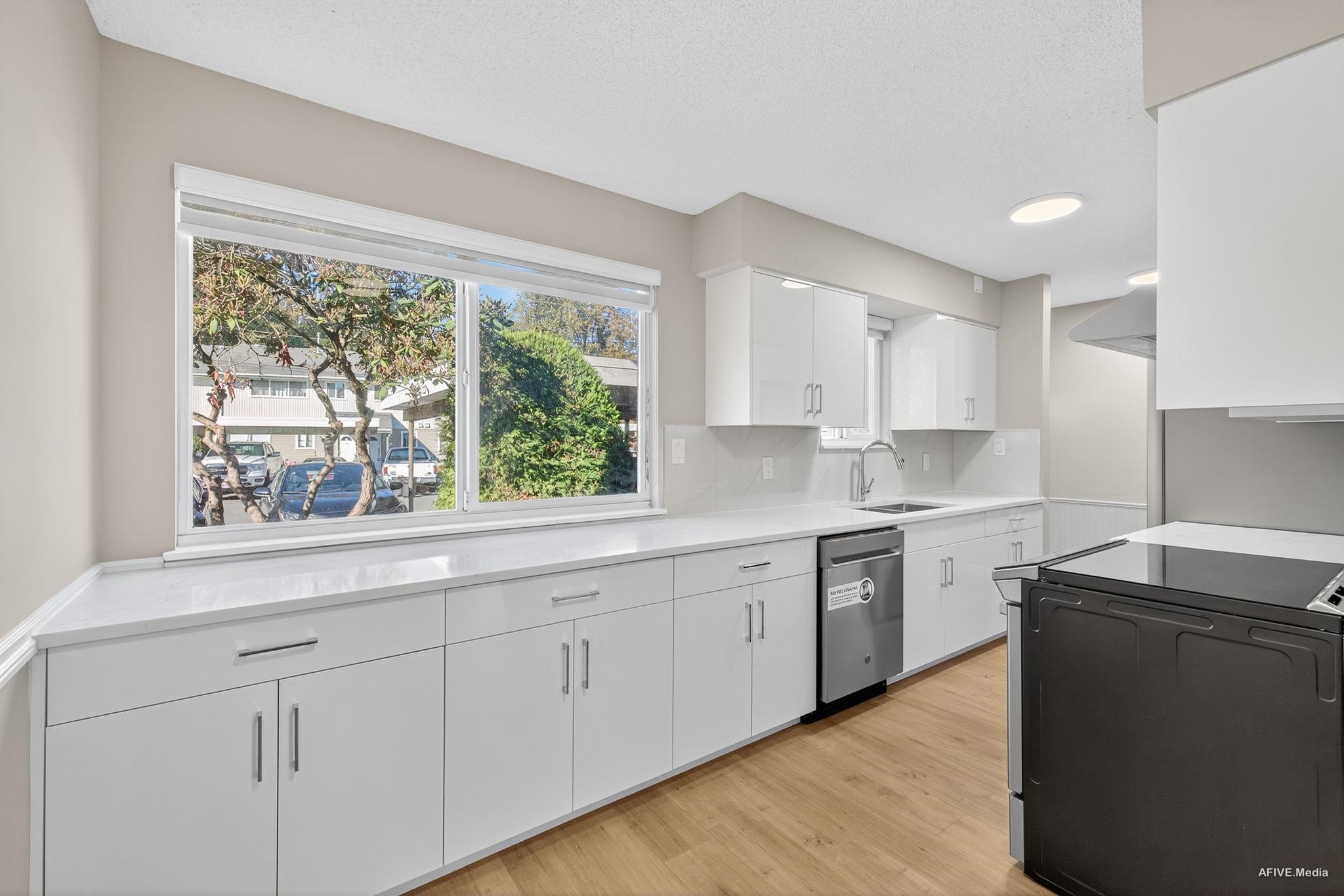 99 45185 WOLFE ROAD, R3073259, BC,