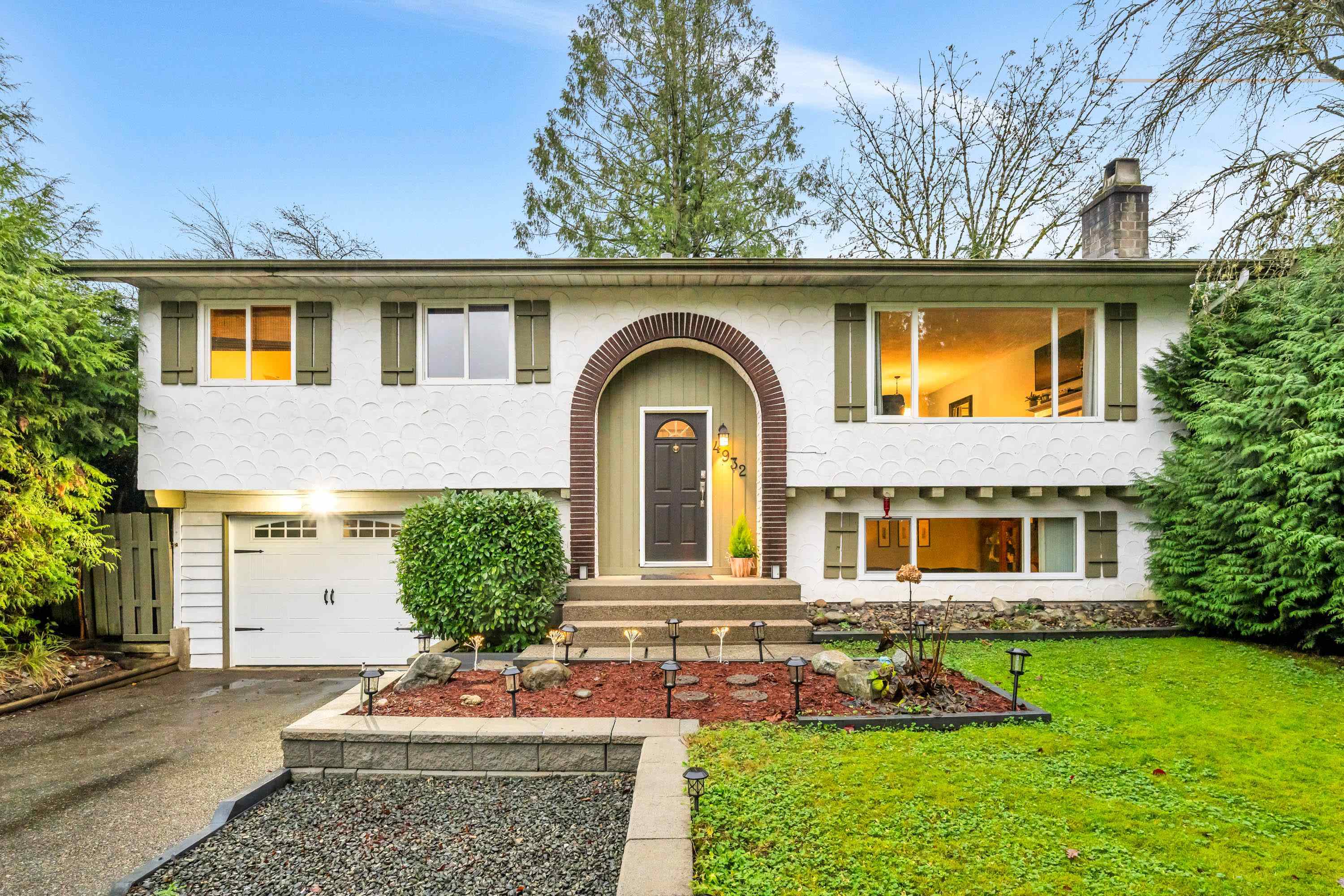 4932 205 STREET, Langley BC V3A 5P7, R3073266, BC,