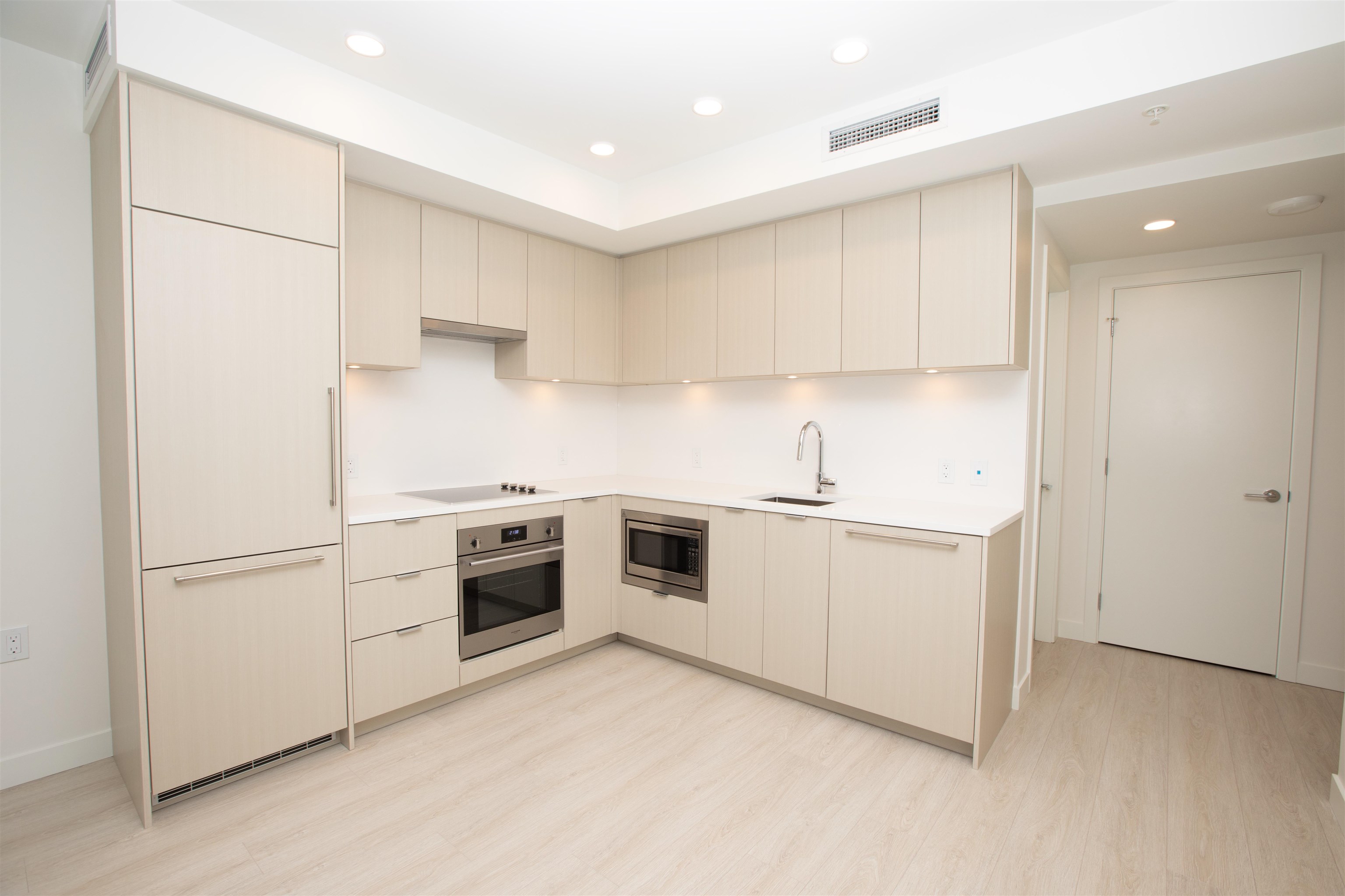 2206 13675 107A AVENUE, R3073315, BC,